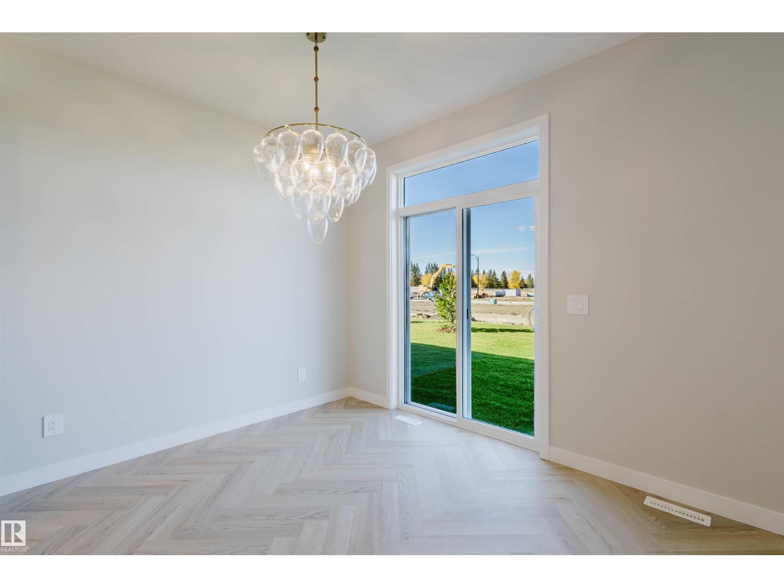 37 CHARTRES CL, St. Albert