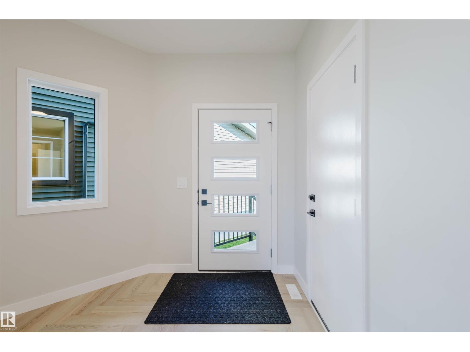 37 CHARTRES CL, St. Albert