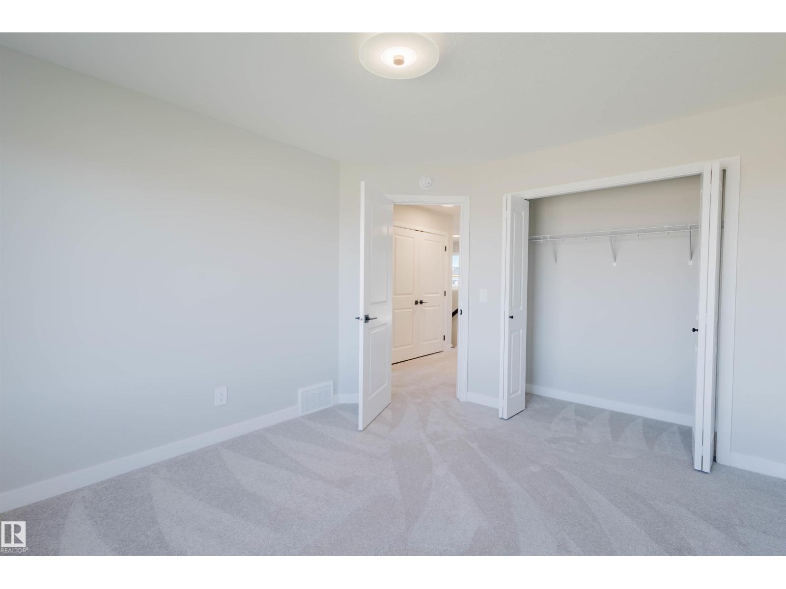 37 CHARTRES CL, St. Albert