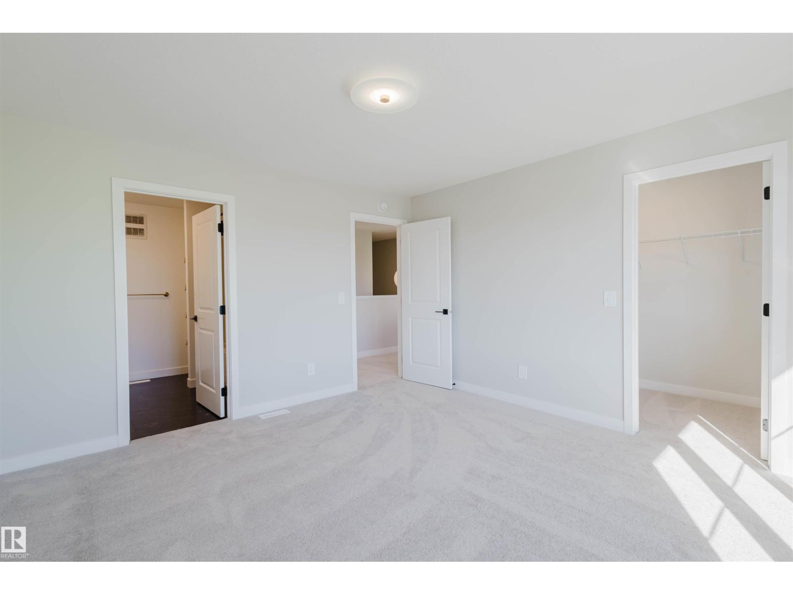 37 CHARTRES CL, St. Albert