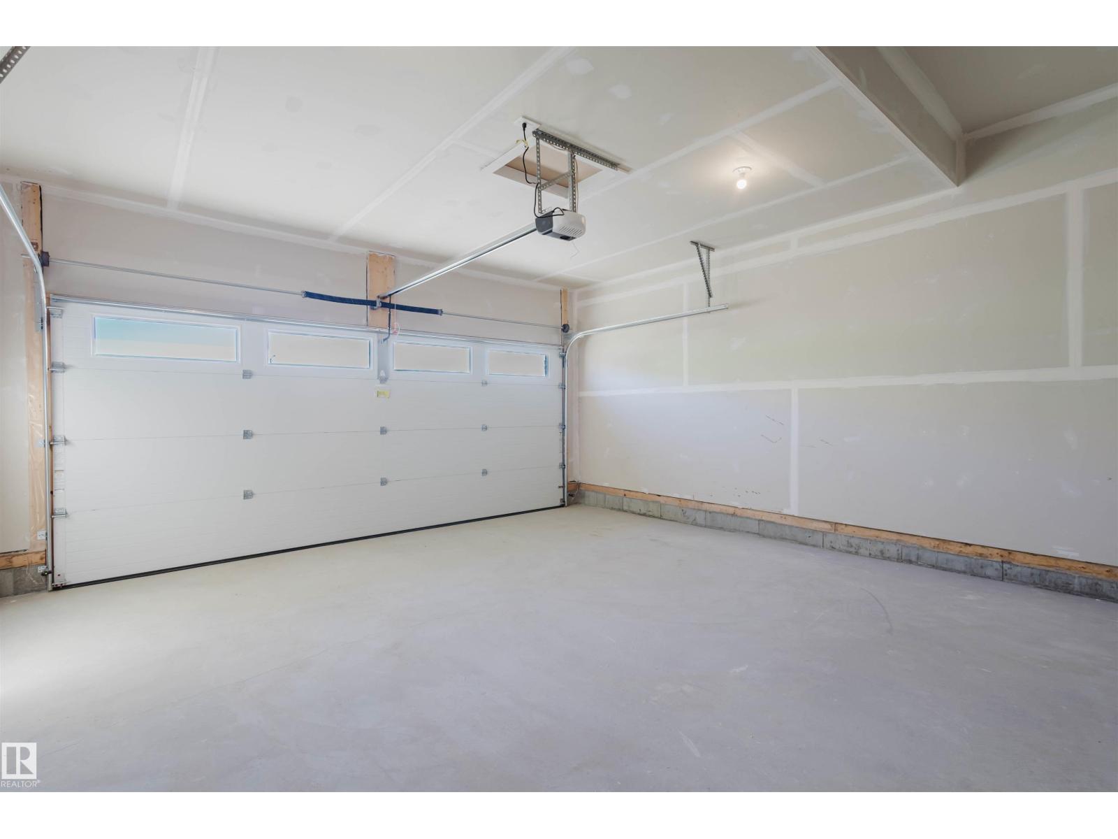 37 CHARTRES CL, St. Albert