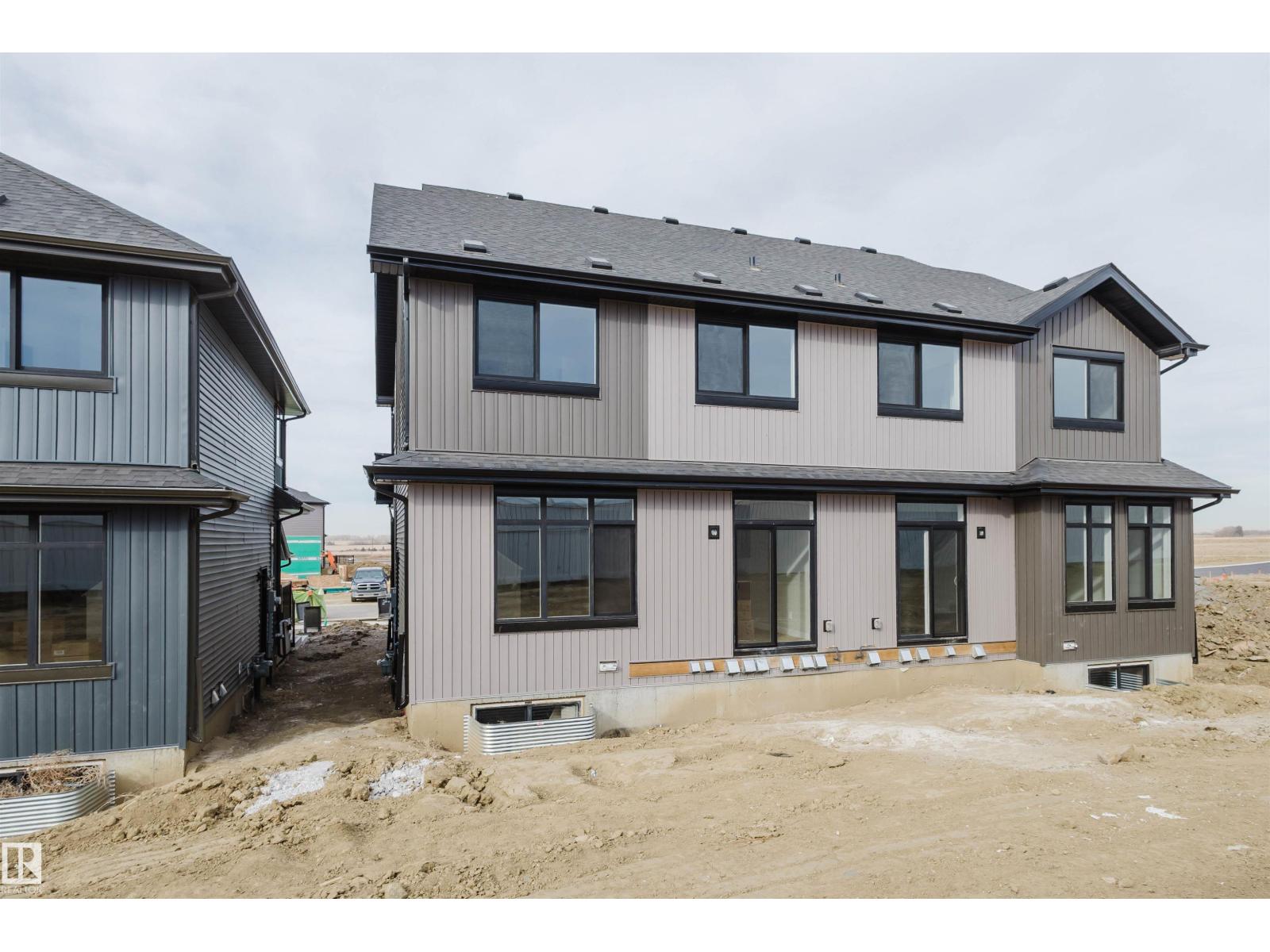 37 CHARTRES CL, St. Albert