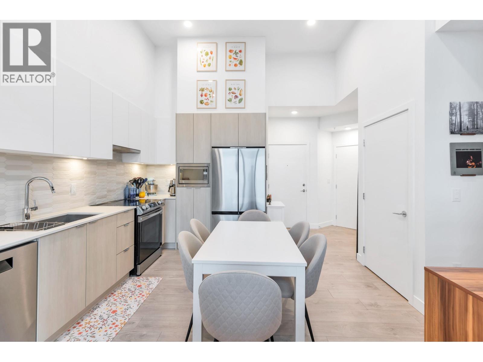 #606-2499 RABBIT Drive, Delta