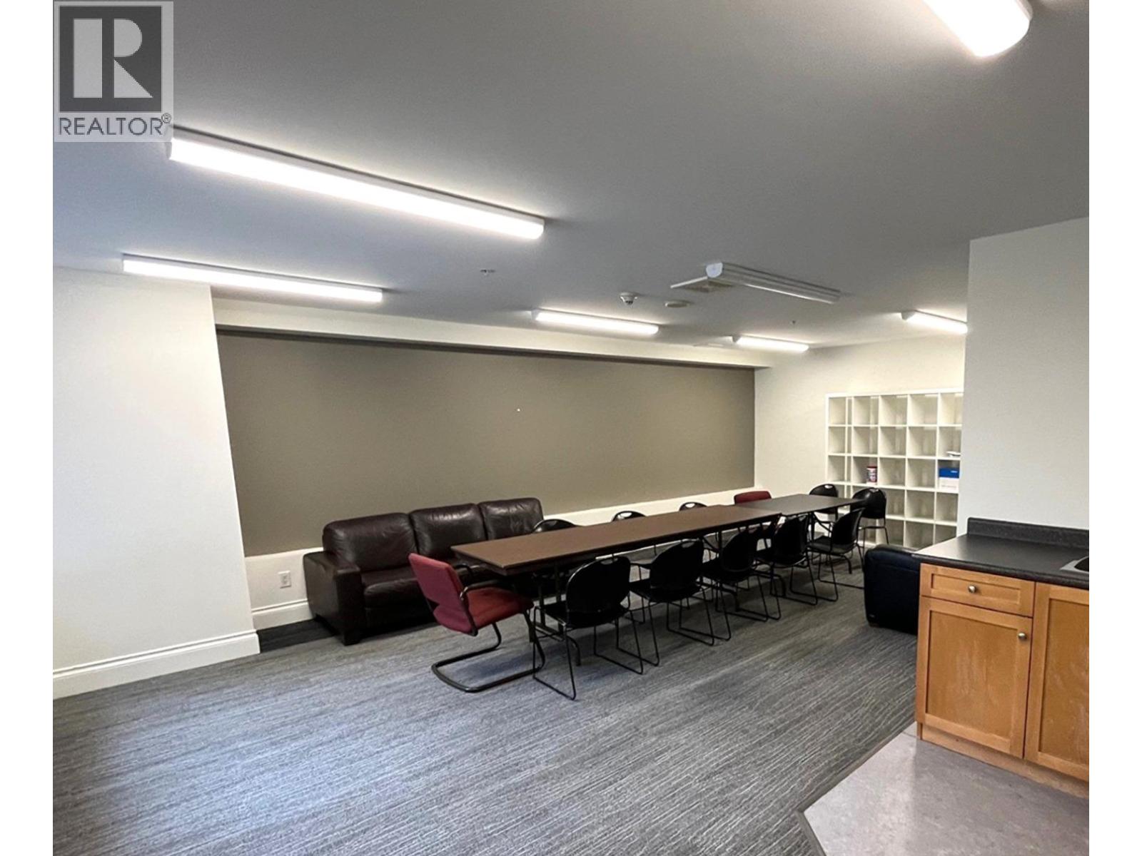 503 415 E COLUMBIA STREET, New Westminster