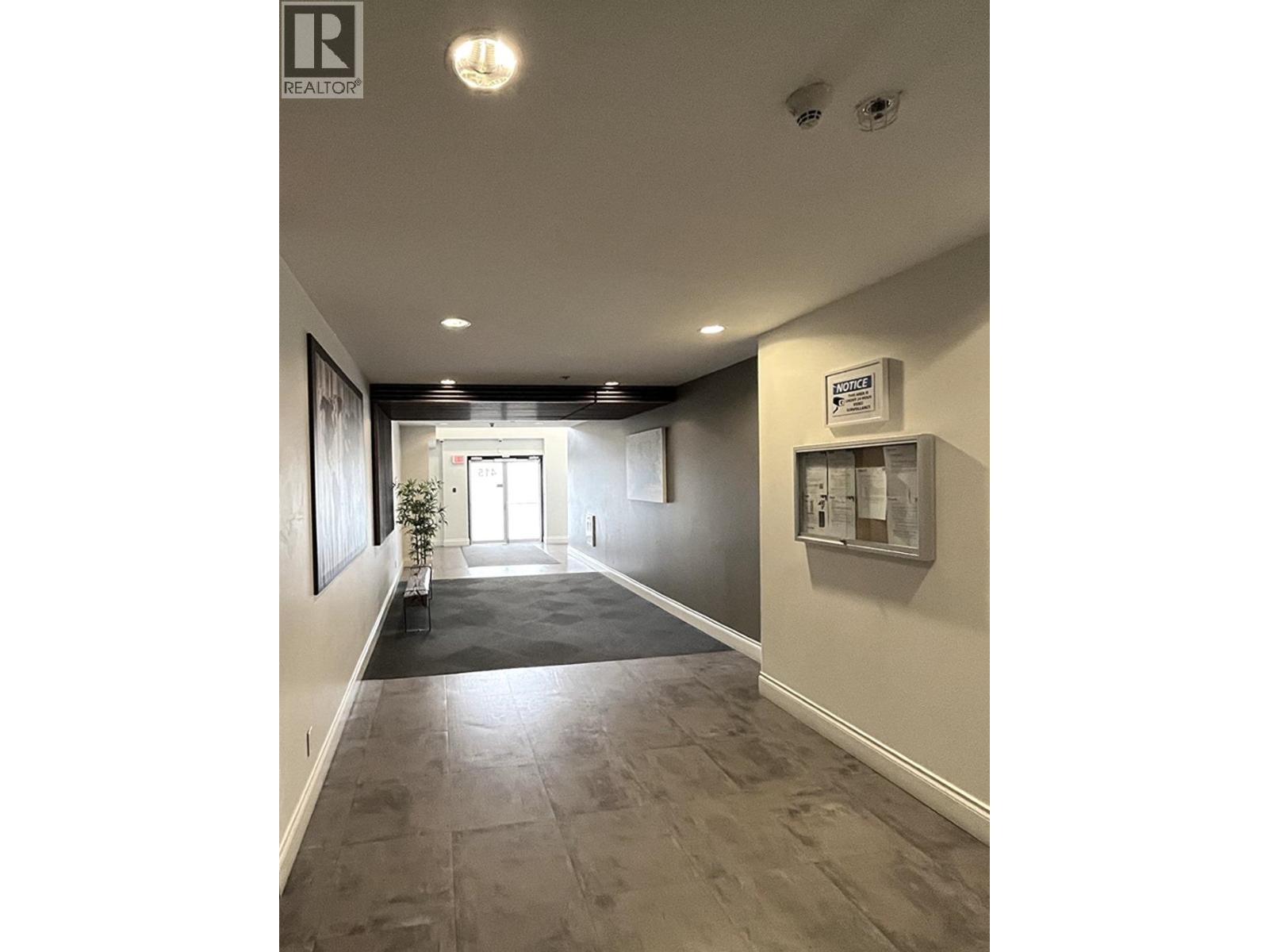 503 415 E COLUMBIA STREET, New Westminster