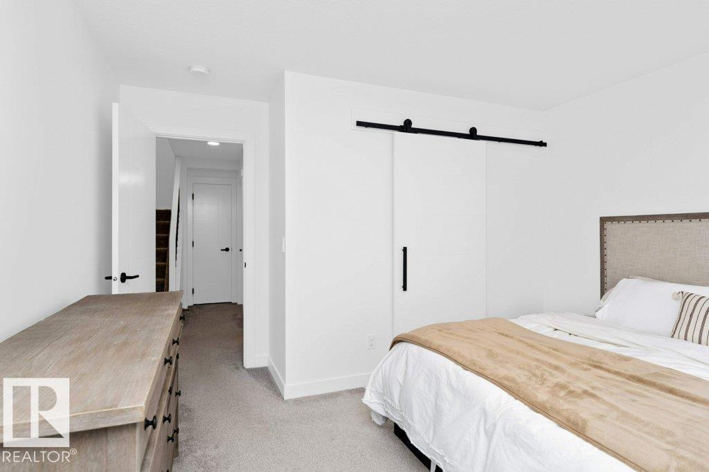 #8 9745 92 ST NW, Edmonton