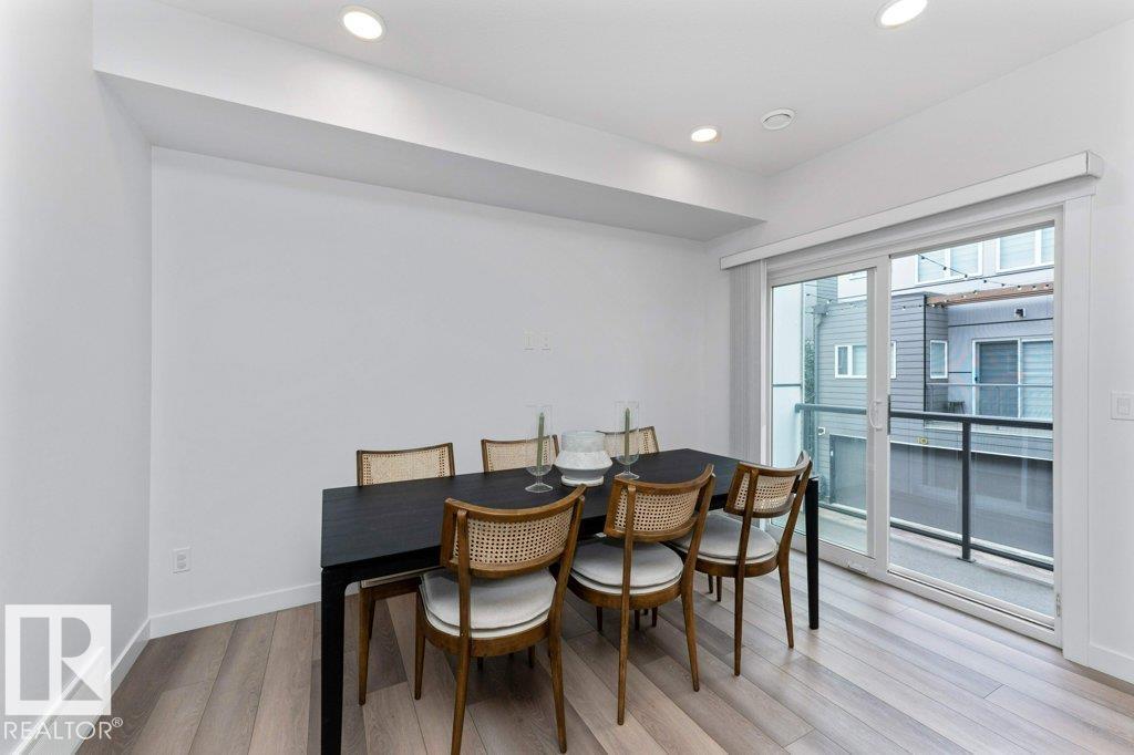 #8 9745 92 ST NW, Edmonton