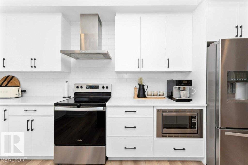 #8 9745 92 ST NW, Edmonton