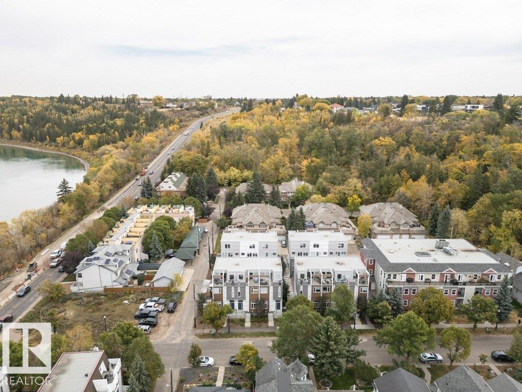 #8 9745 92 ST NW, Edmonton