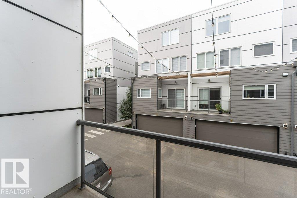 #8 9745 92 ST NW, Edmonton