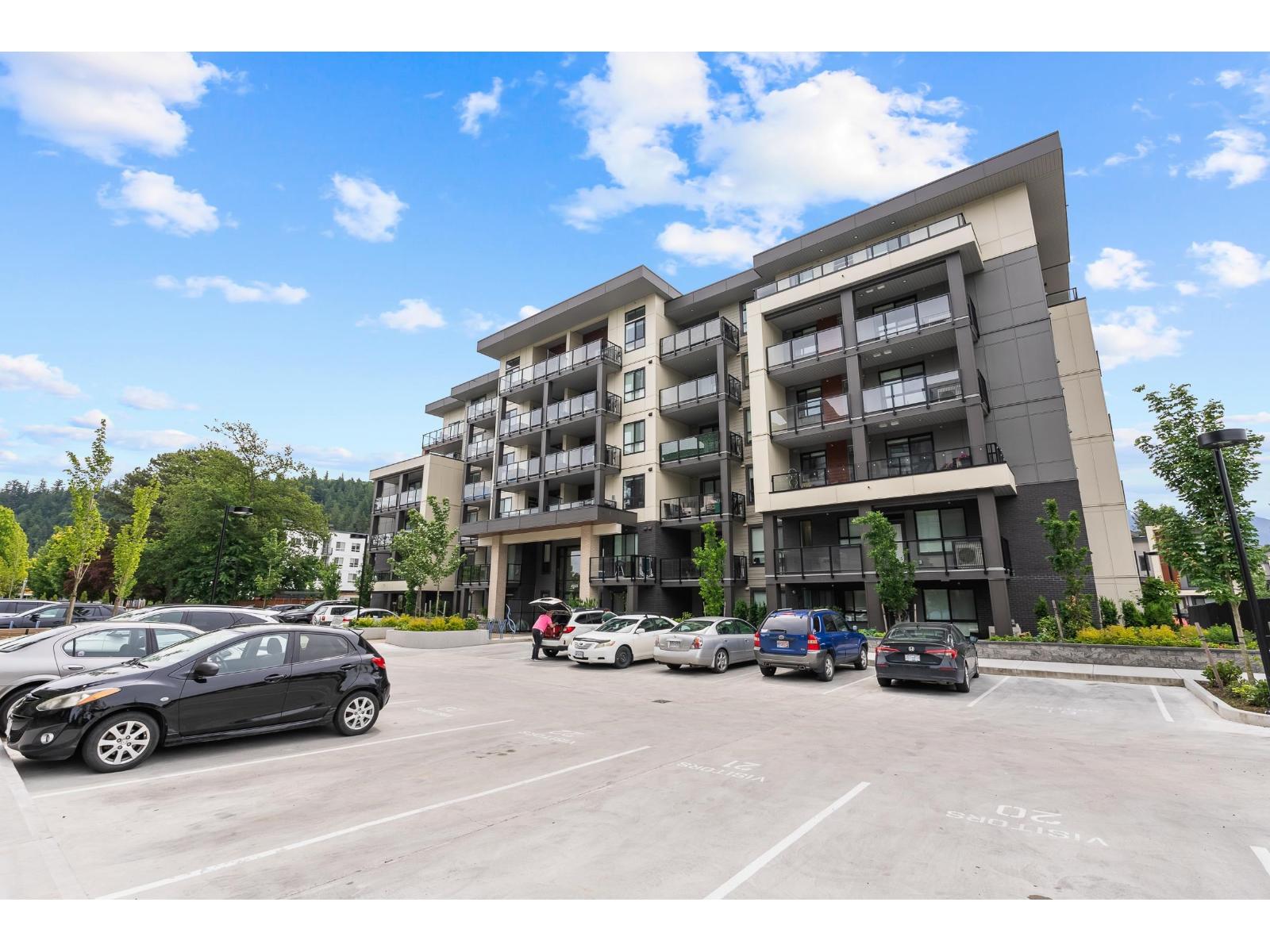 312 45505 CAMPUS DRIVE, Garrison Crossing, Chilliwack