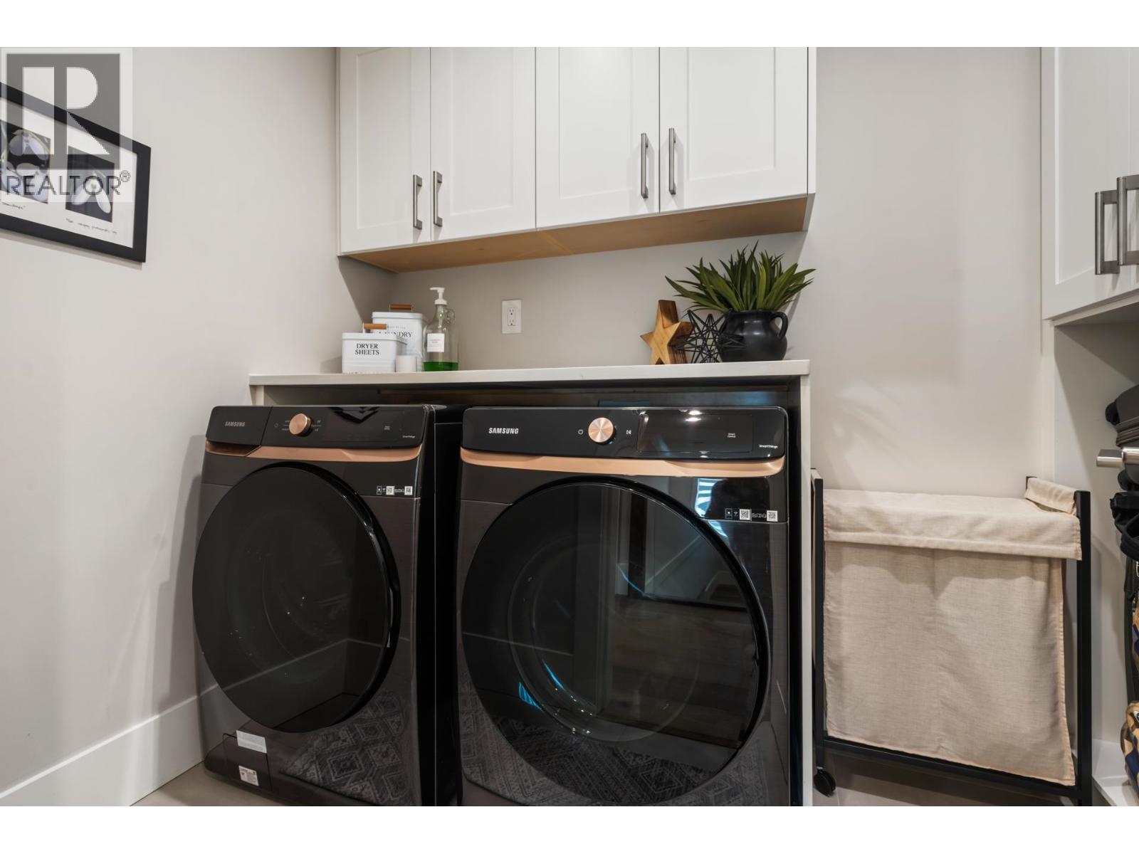 1745 ENDERBY AVENUE, Delta