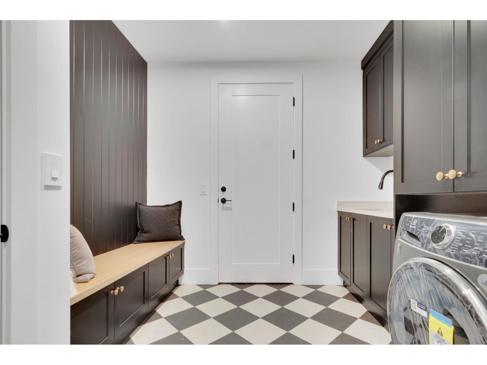 10032 TRILLIUM WAY, Rosedale, Rosedale