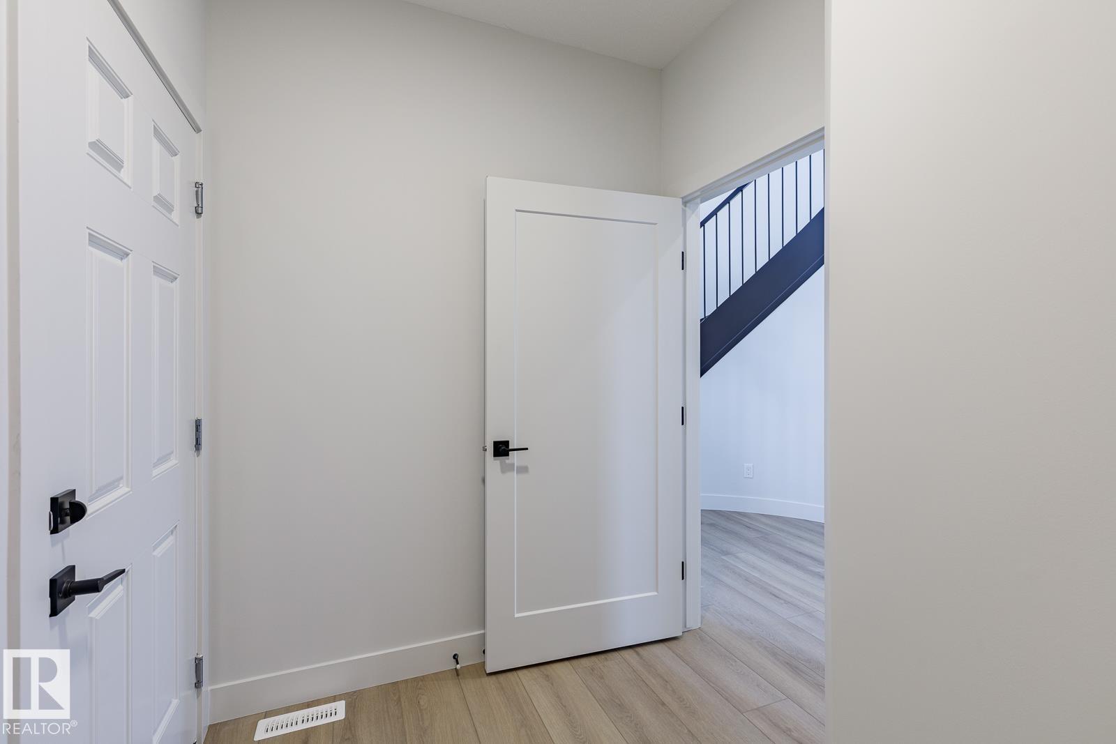 13113 212A ST NW, Edmonton