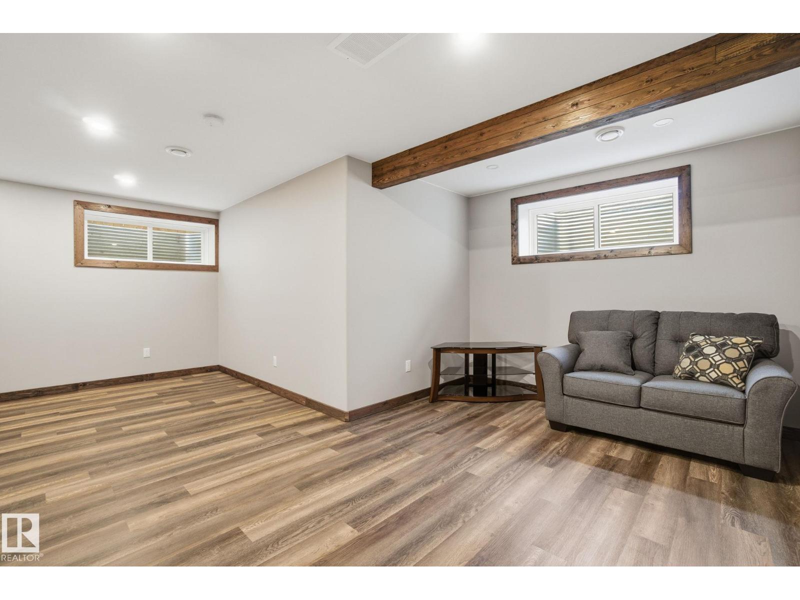 108 SOUTH CREEK WD, Stony Plain