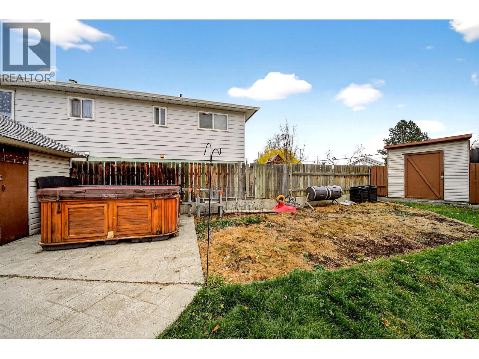 2631 Young Place, Kamloops