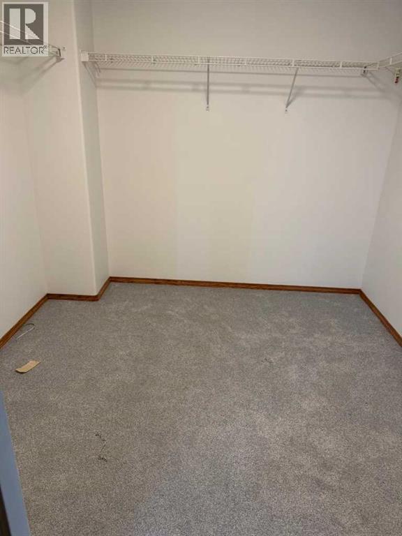 Single Family House for Sale in  Taracove Crescent NE Taradale Calgary 