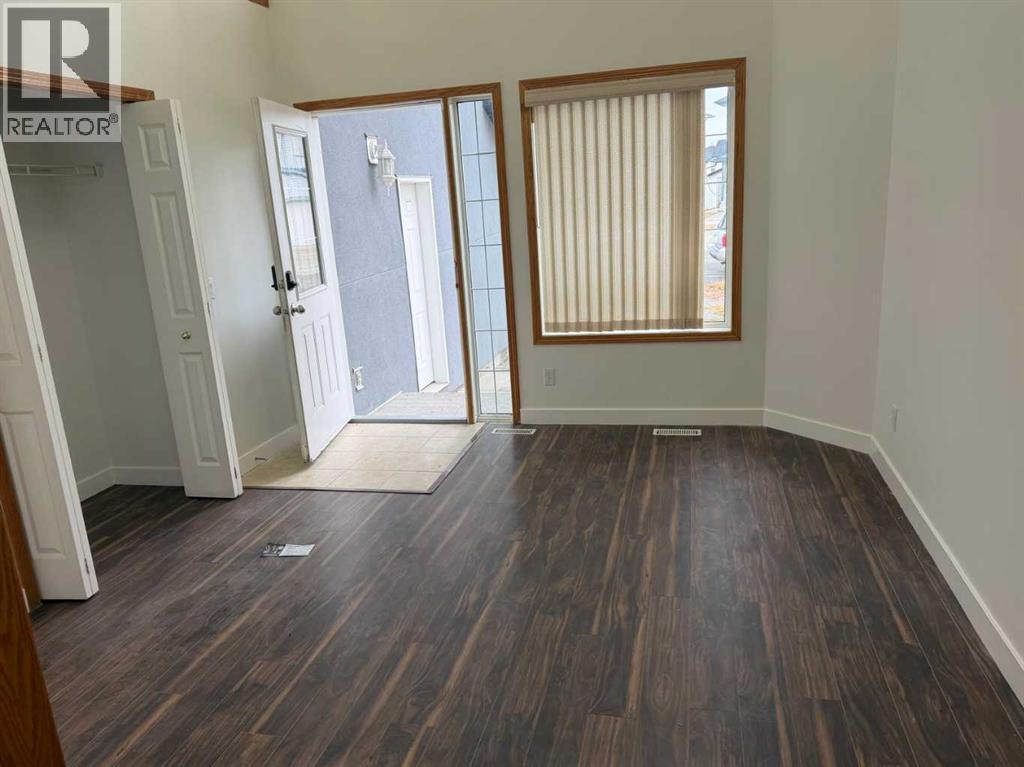 Single Family House for Sale in  Taracove Crescent NE Taradale Calgary 