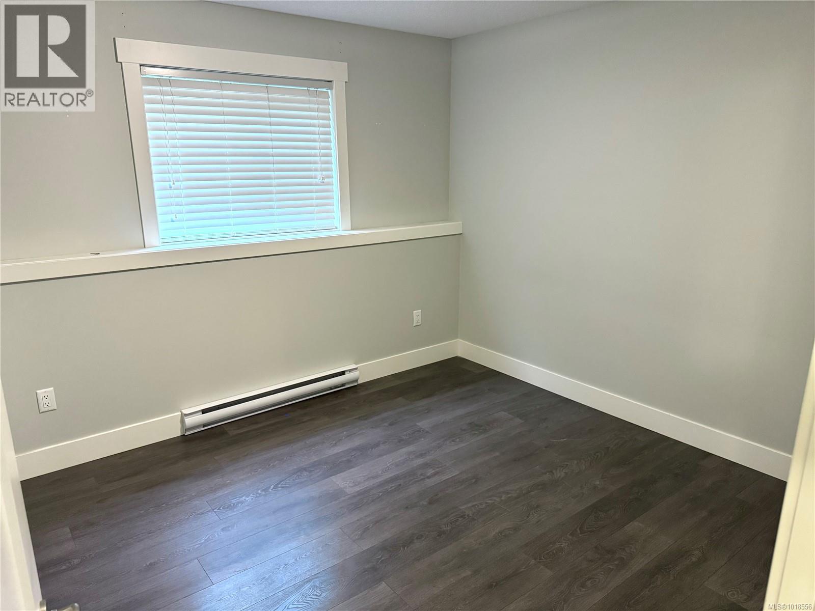 5211 Hammond Bay Rd, Nanaimo