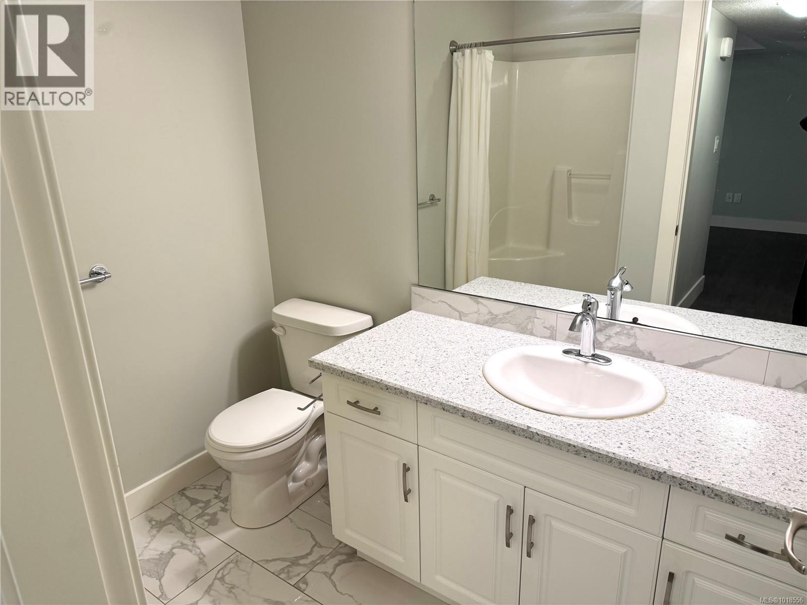 5211 Hammond Bay Rd, Nanaimo