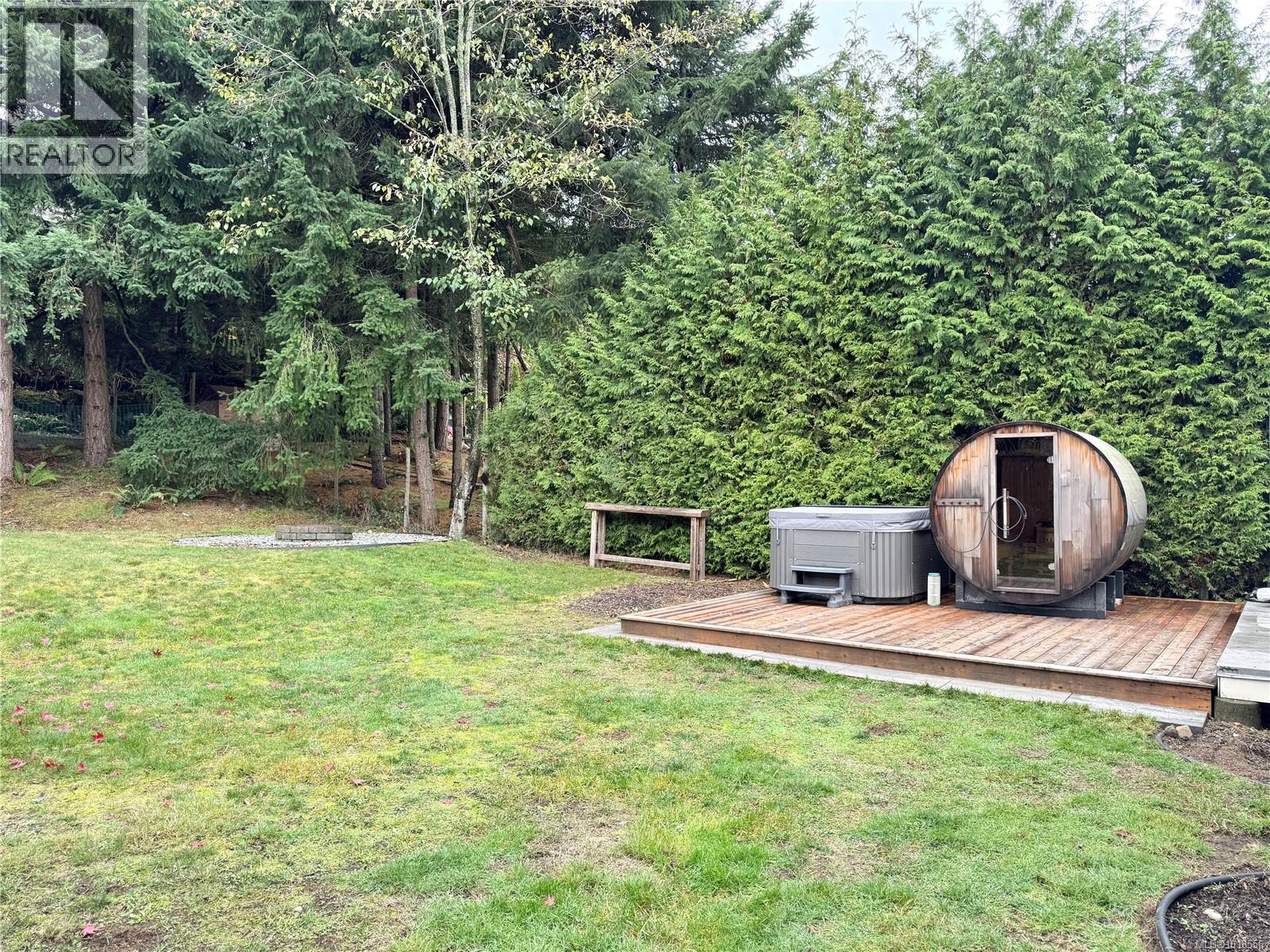 5211 Hammond Bay Rd, Nanaimo