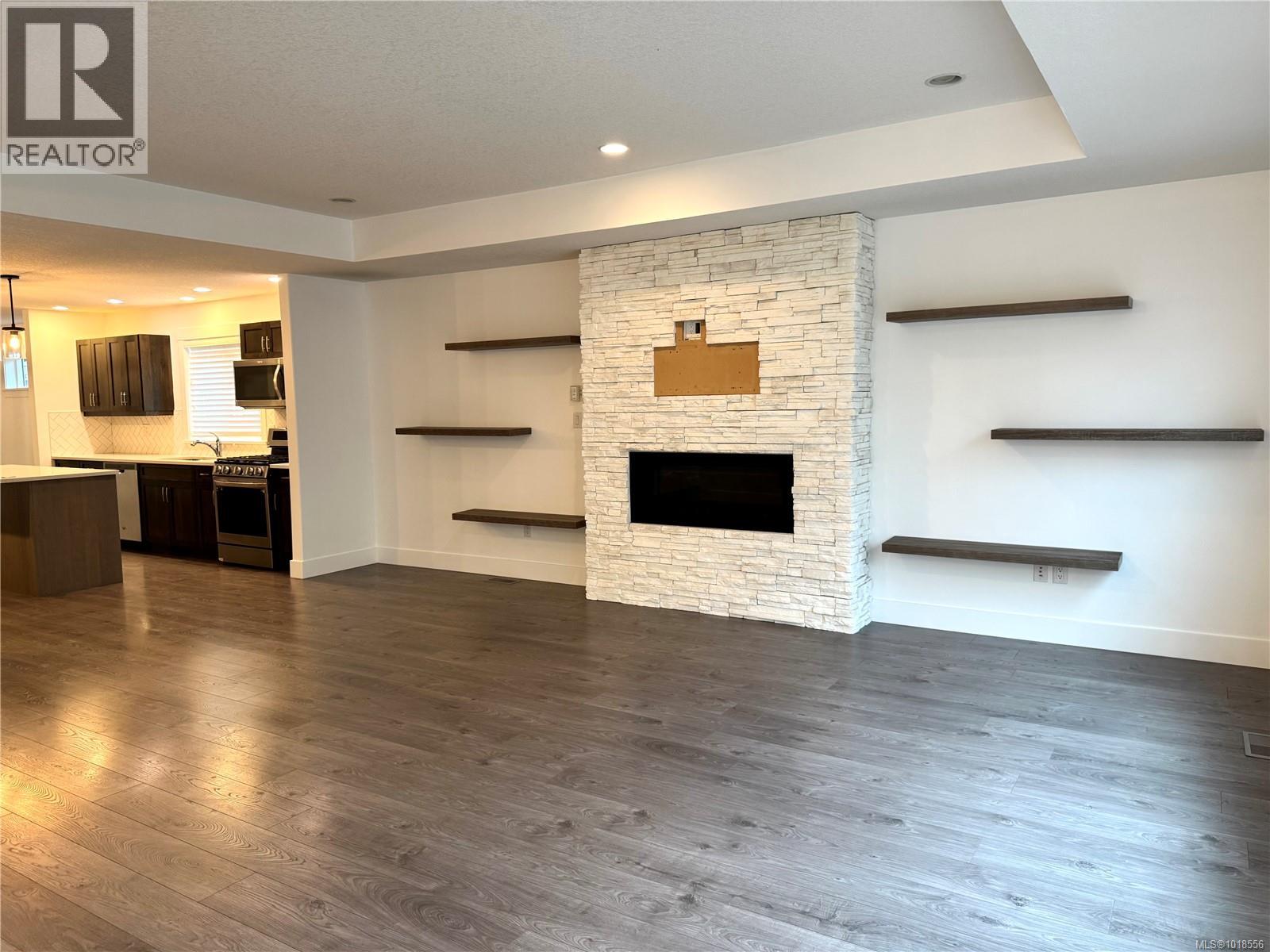 5211 Hammond Bay Rd, Nanaimo