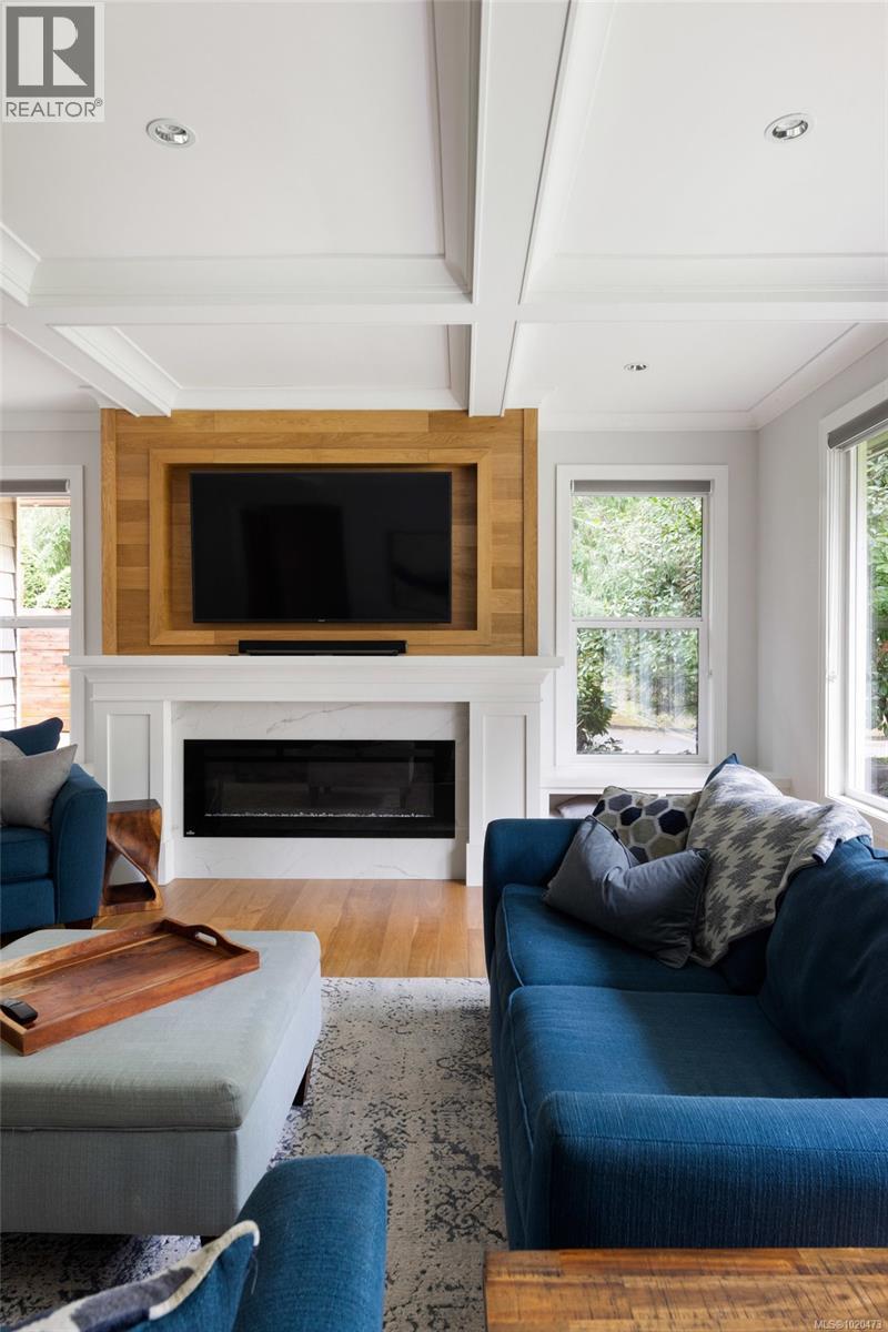  4465 Emily Carr Drive, Saanich