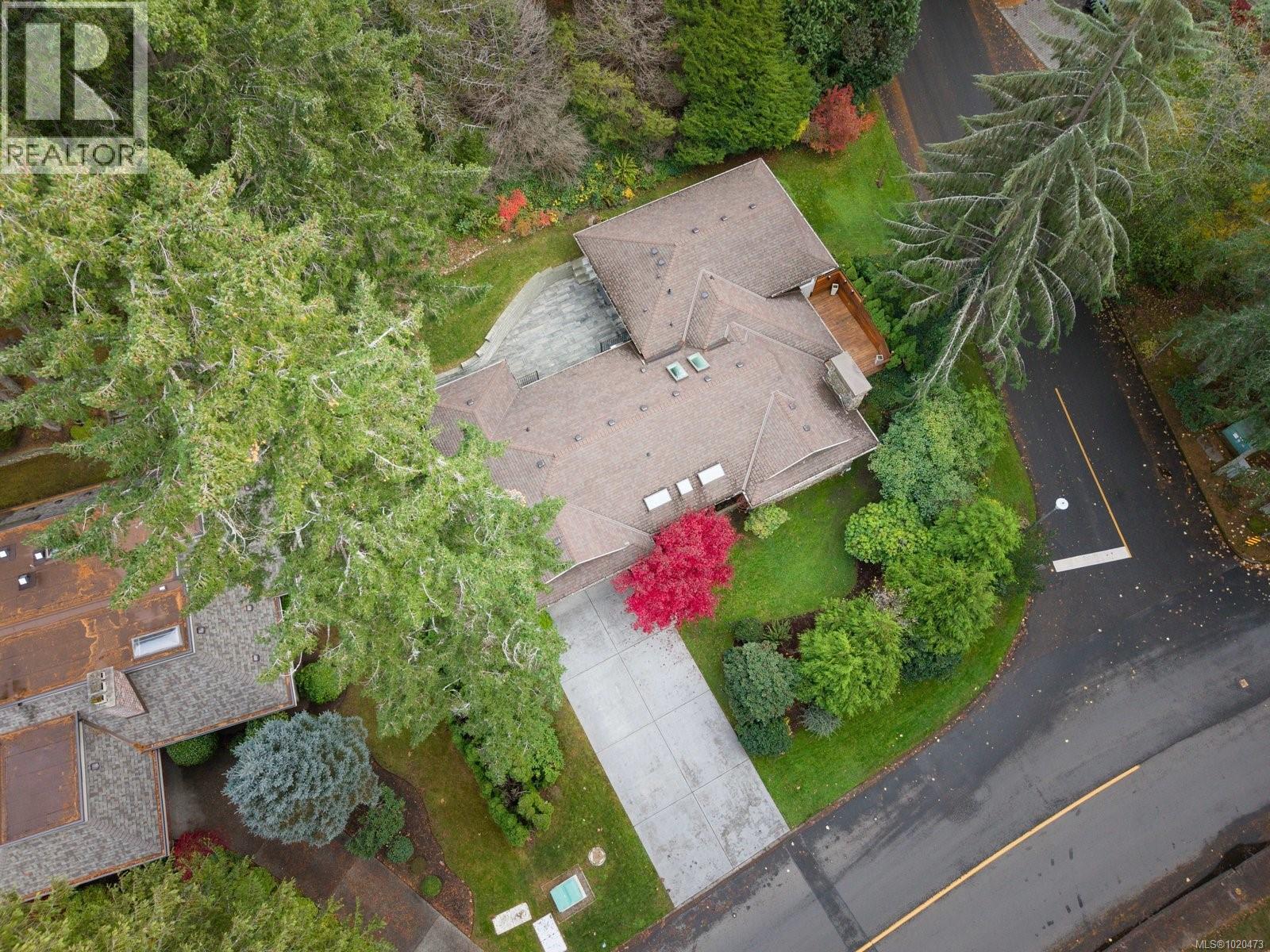  4465 Emily Carr Drive, Saanich