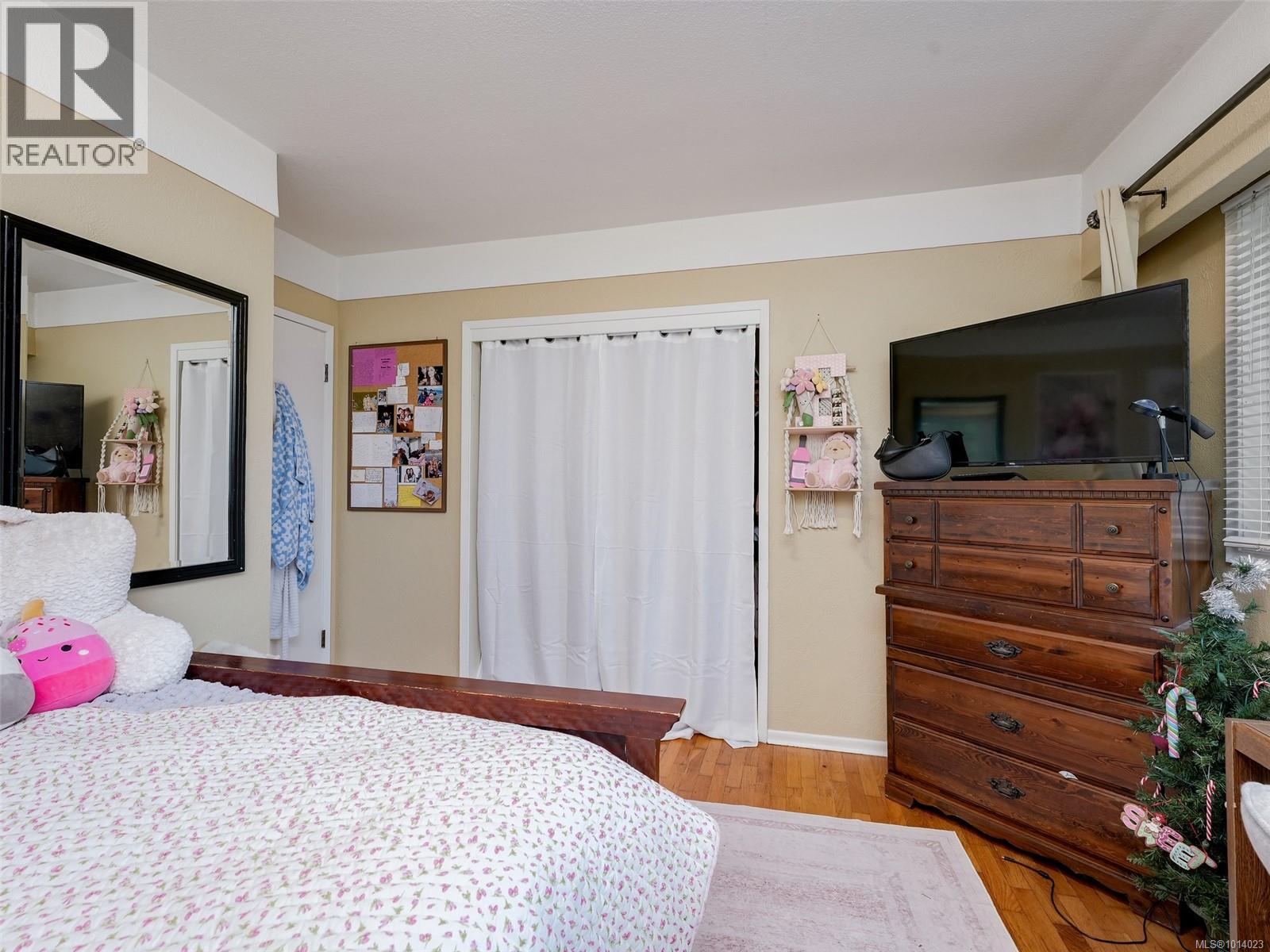  1660 Elm Street, Saanich