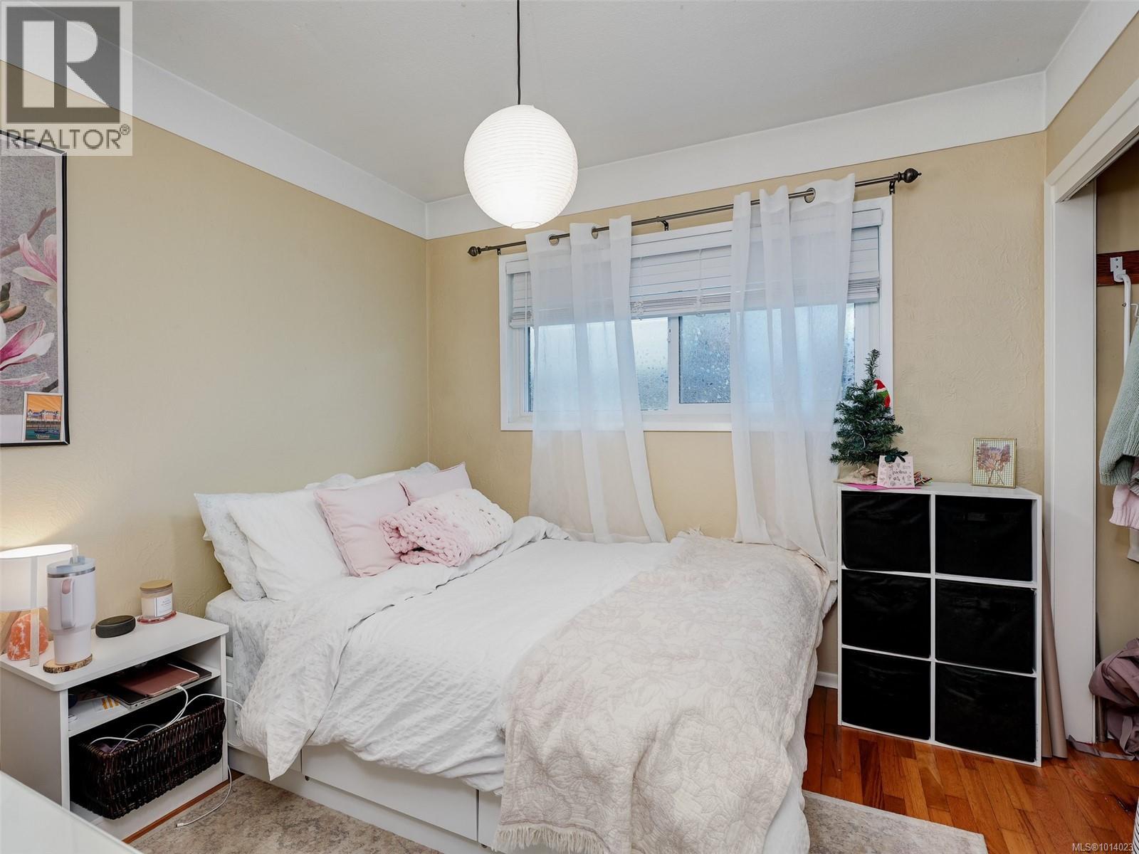  1660 Elm Street, Saanich