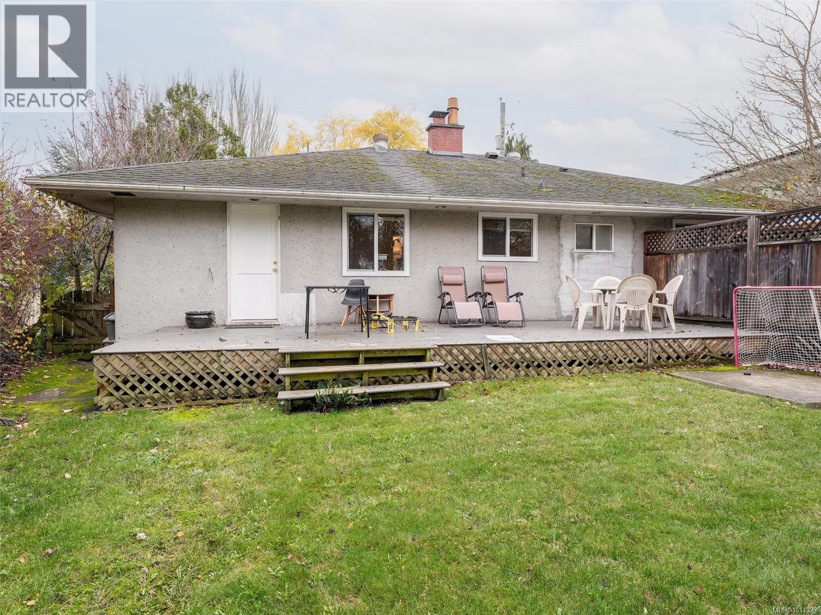  1660 Elm Street, Saanich