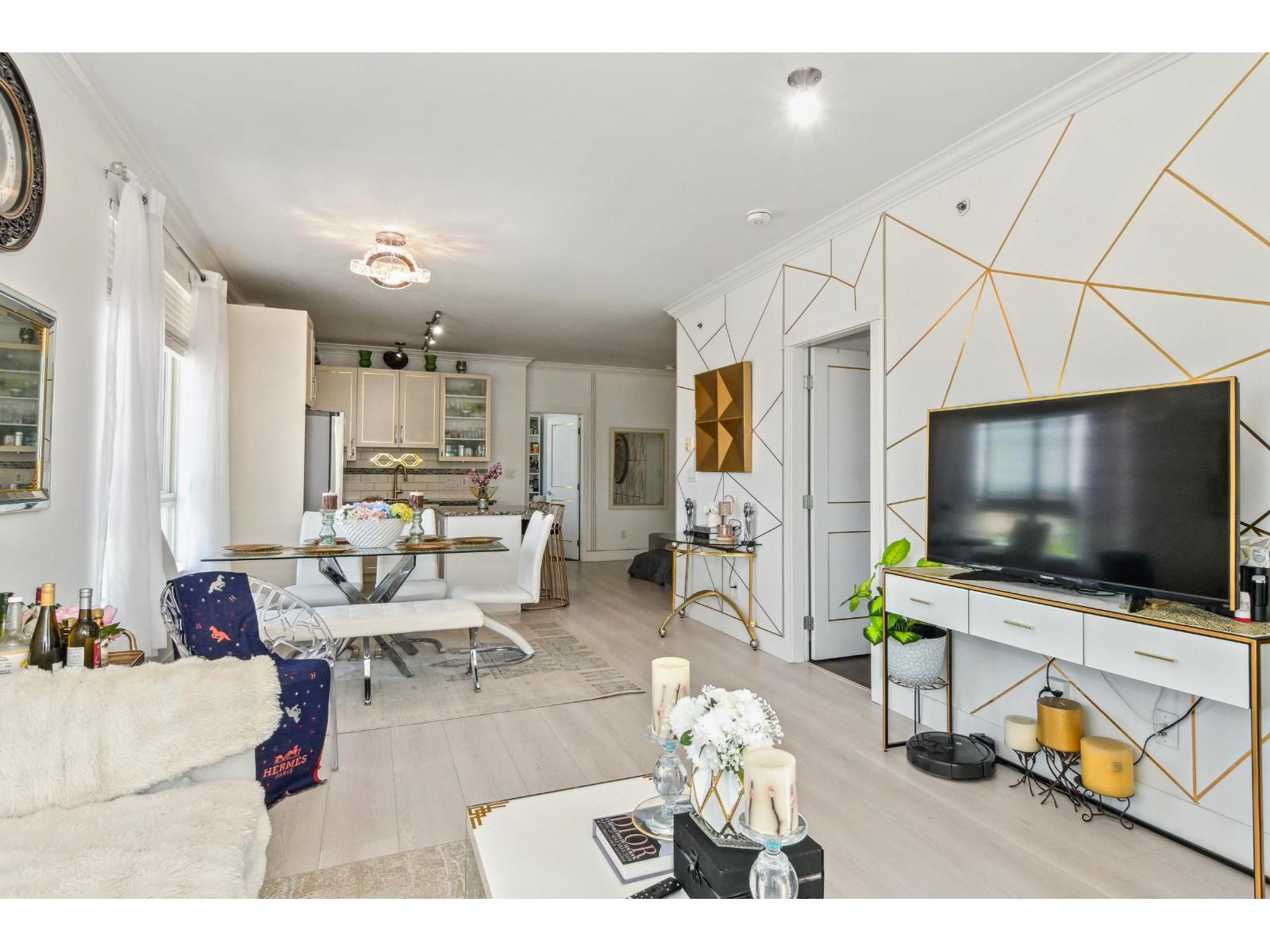 403 20861 83 AVENUE, Langley