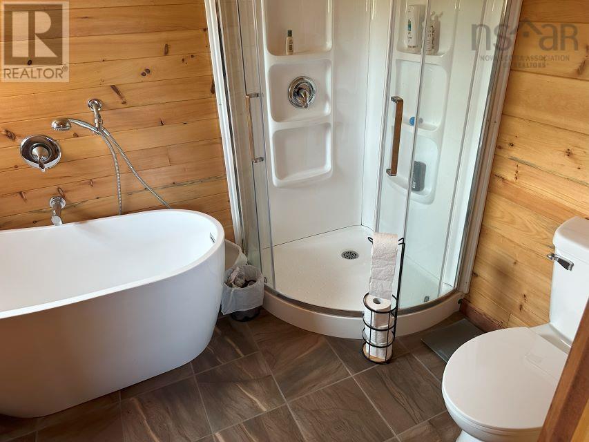 Property 28 of 35 of 1648 Upper Glencoe Road, Erinville