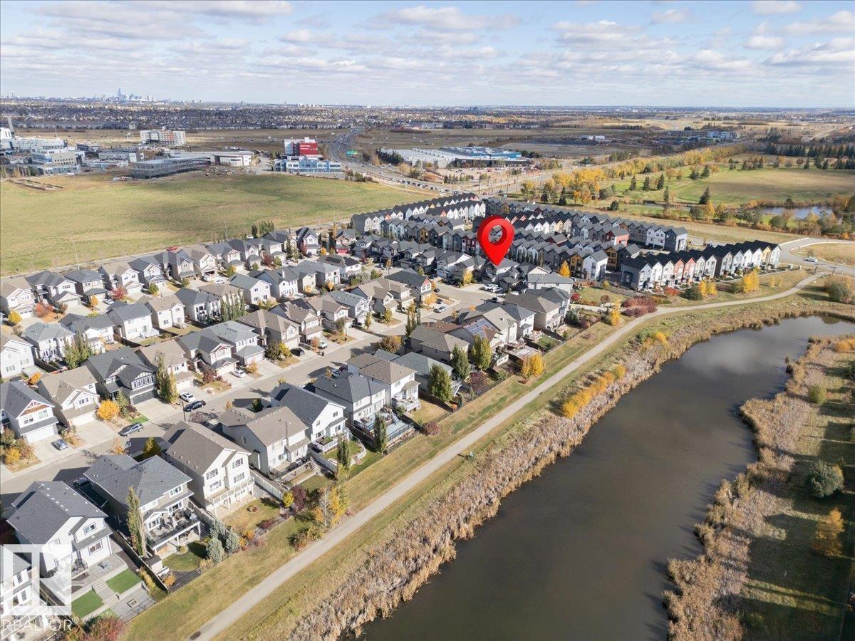 1035 158 ST SW, Edmonton