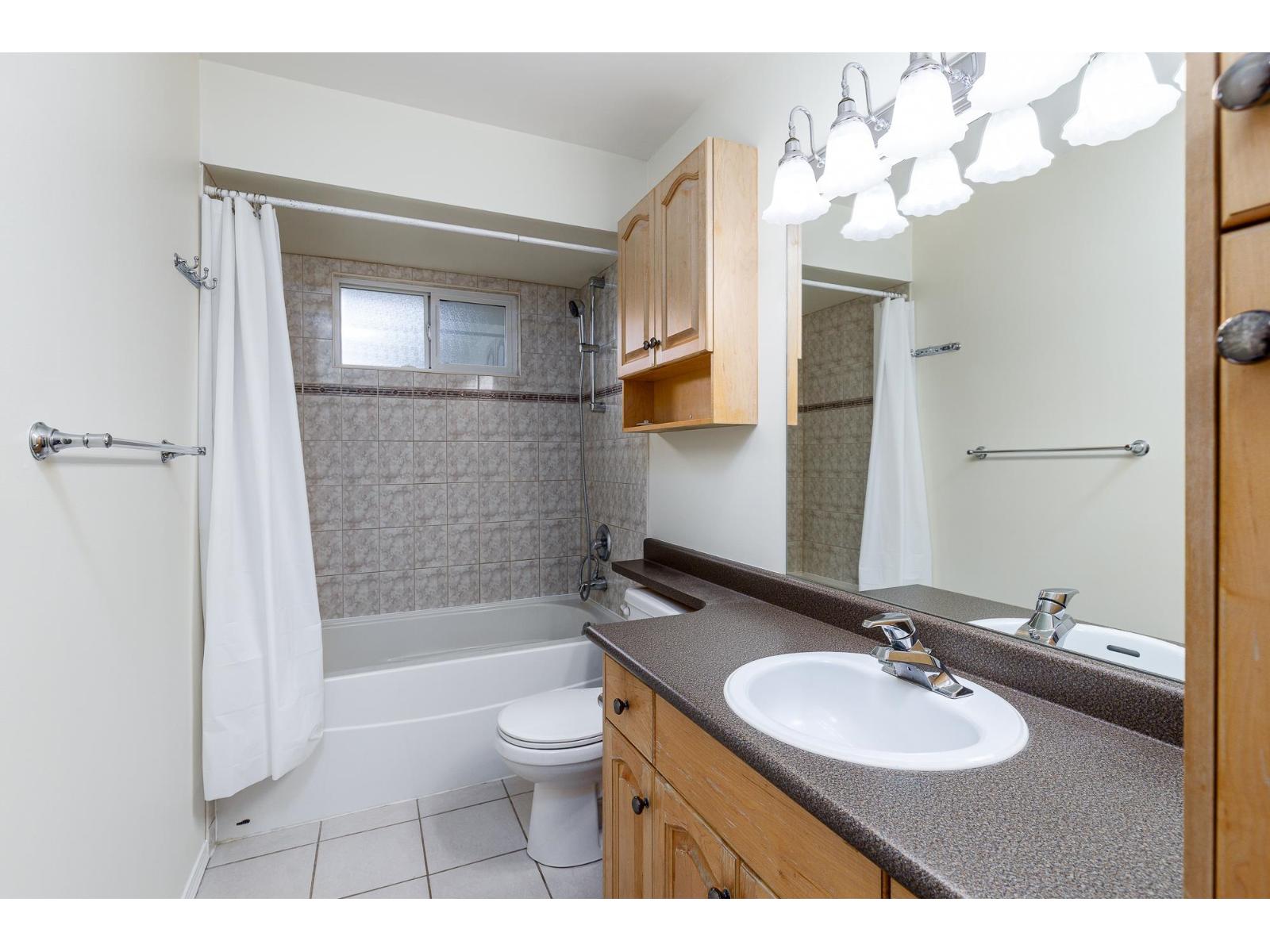 22814 88 AVENUE, Langley