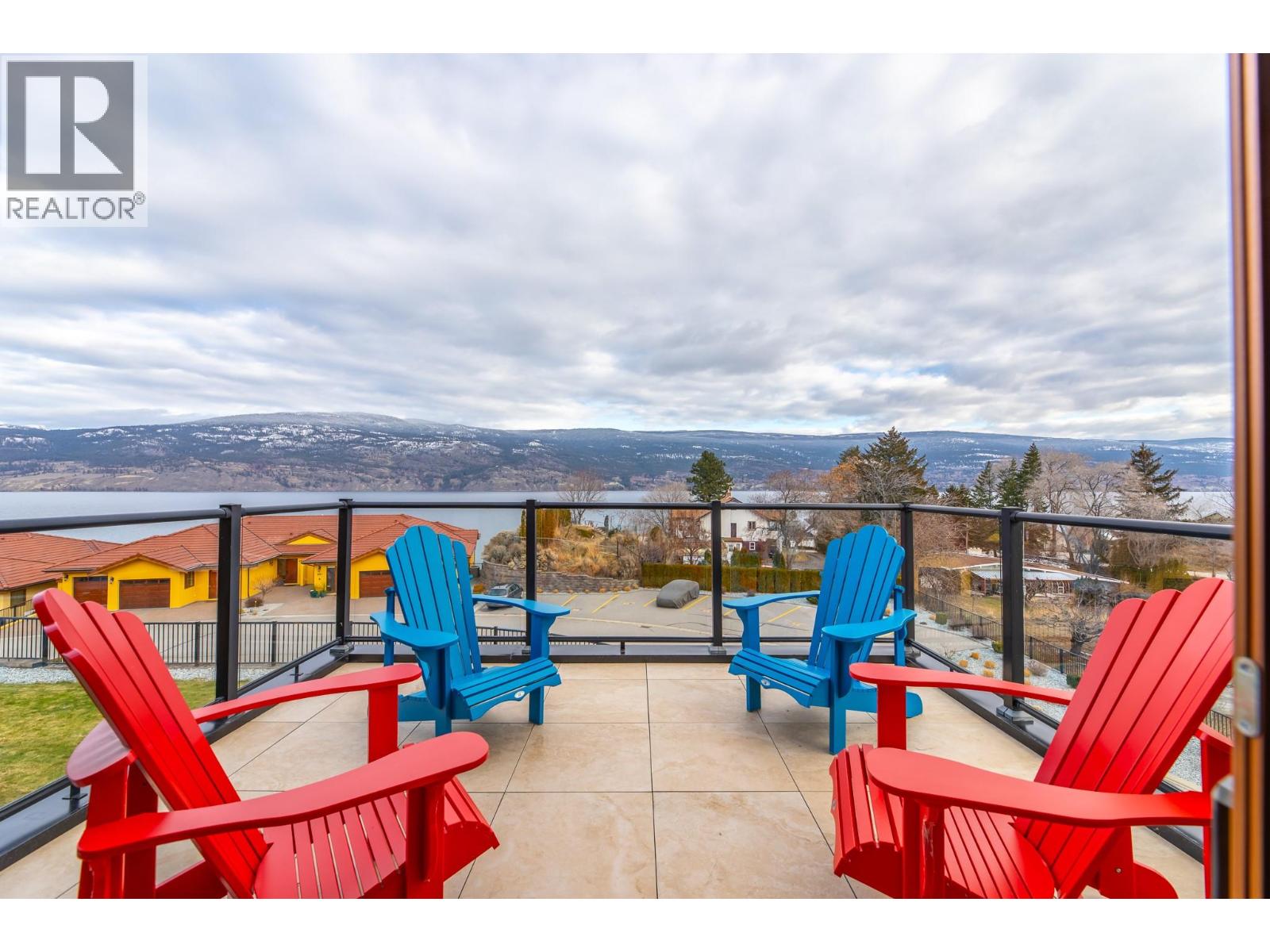 14451 Downton Avenue Unit# 201, Summerland