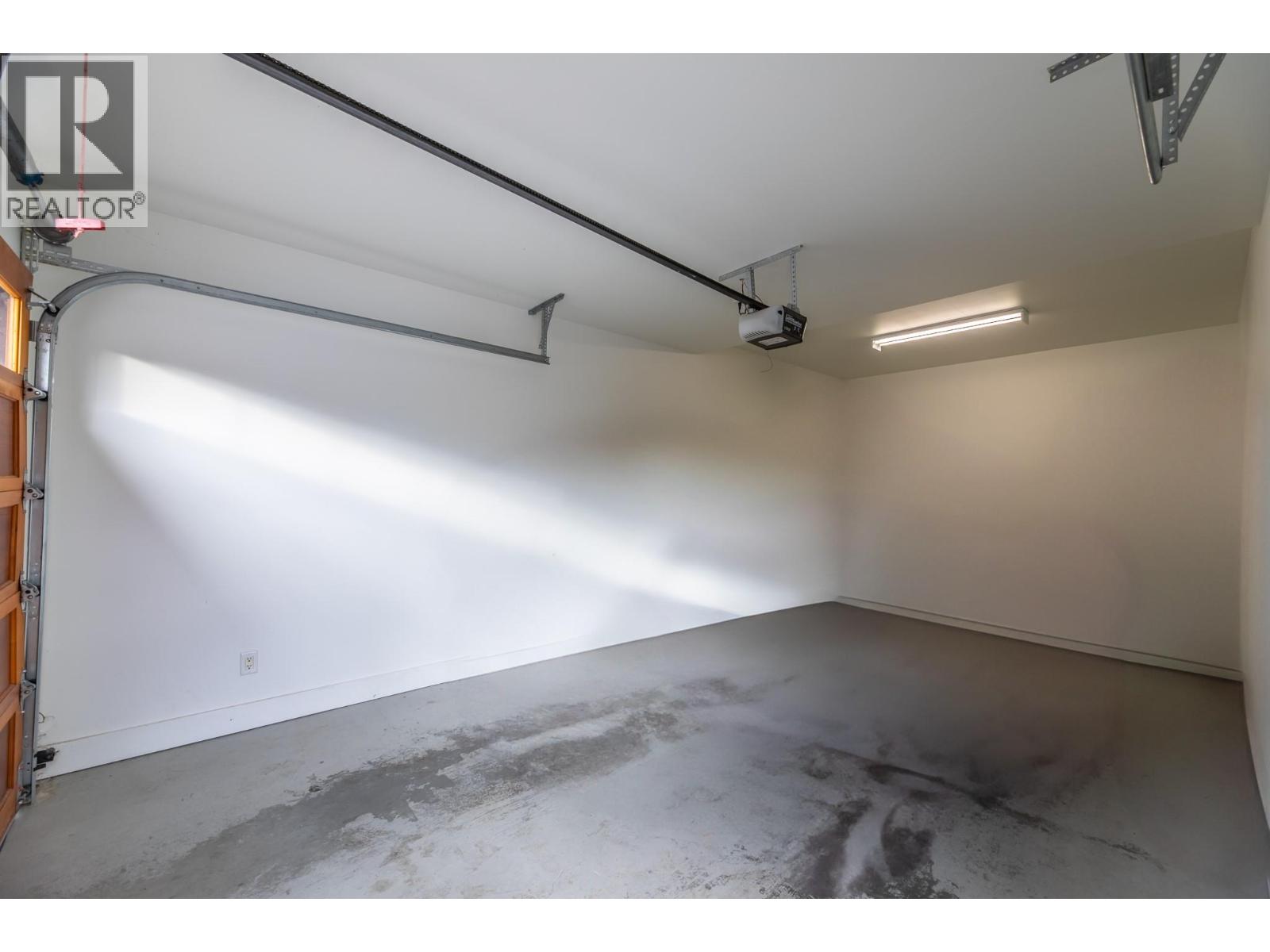 14451 Downton Avenue Unit# 201, Summerland