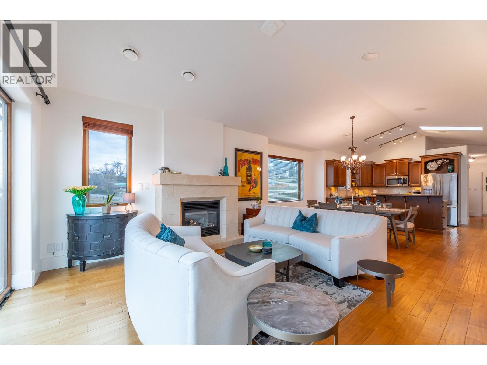 14451 Downton Avenue Unit# 201, Summerland