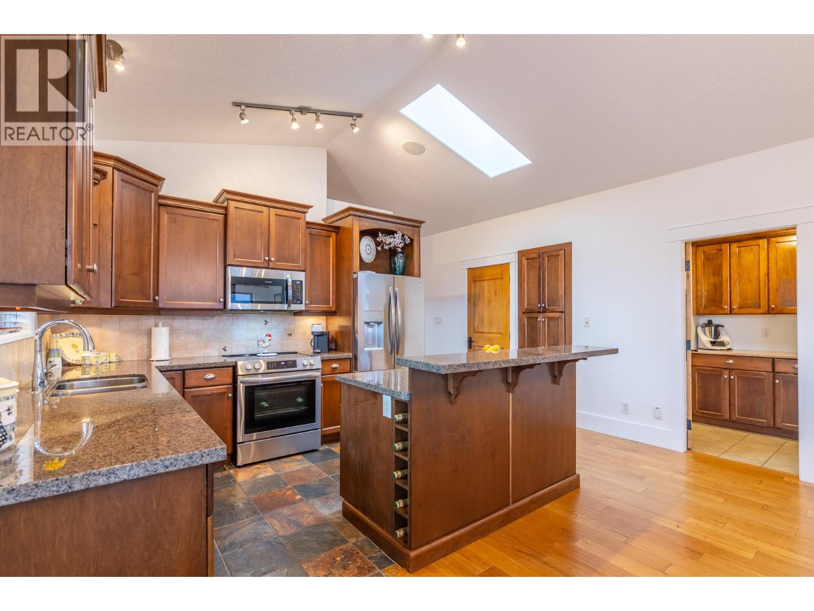 14451 Downton Avenue Unit# 201, Summerland