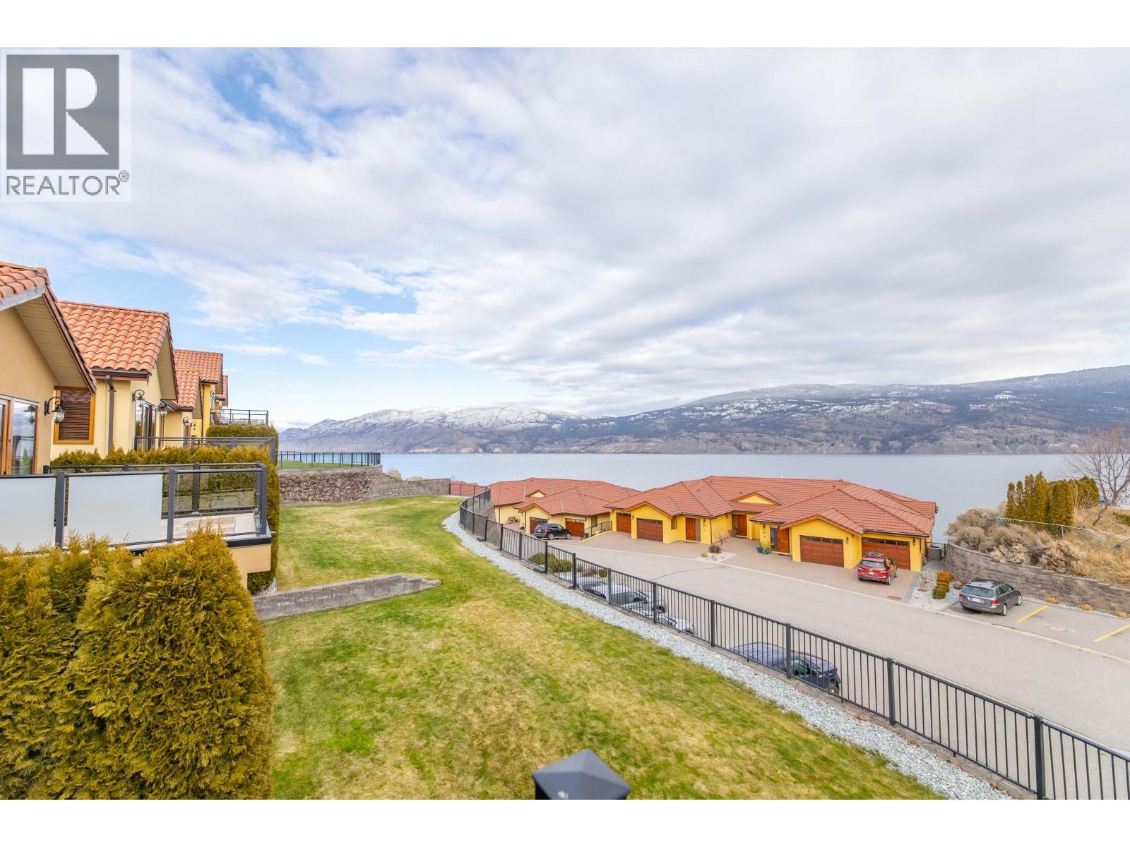 14451 Downton Avenue Unit# 201, Summerland