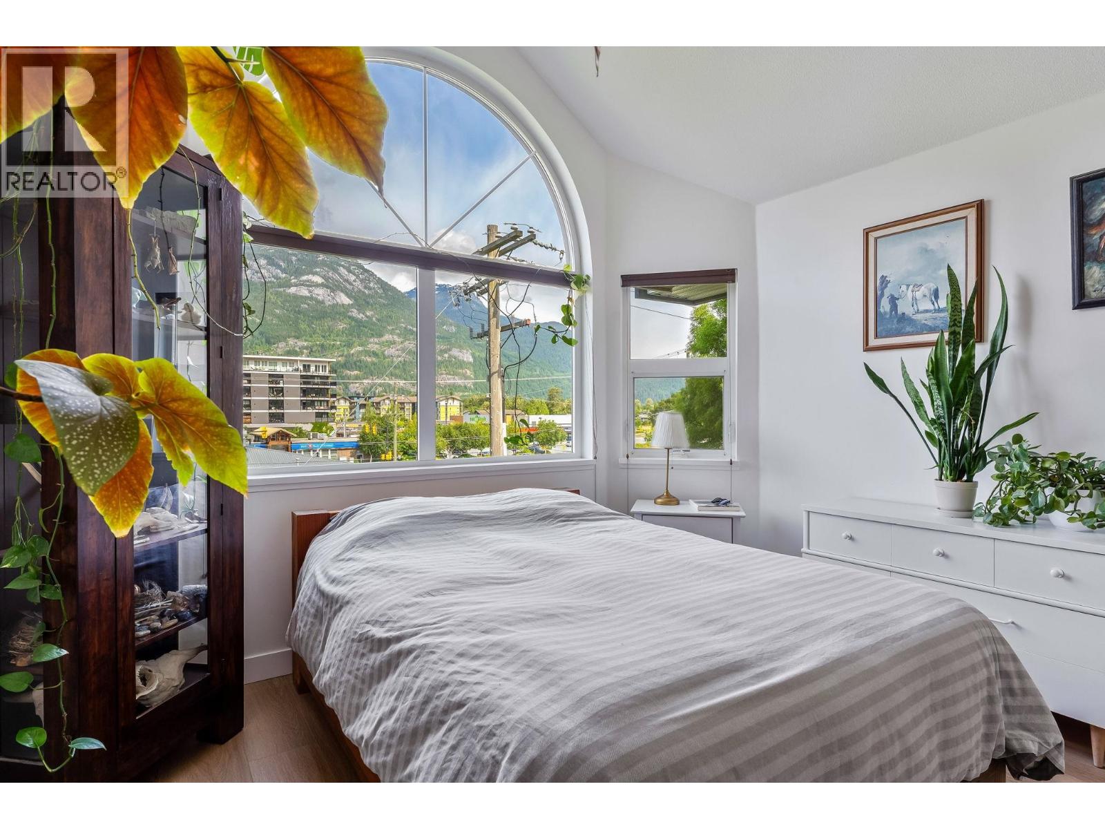 312 1466 PEMBERTON AVENUE, Squamish