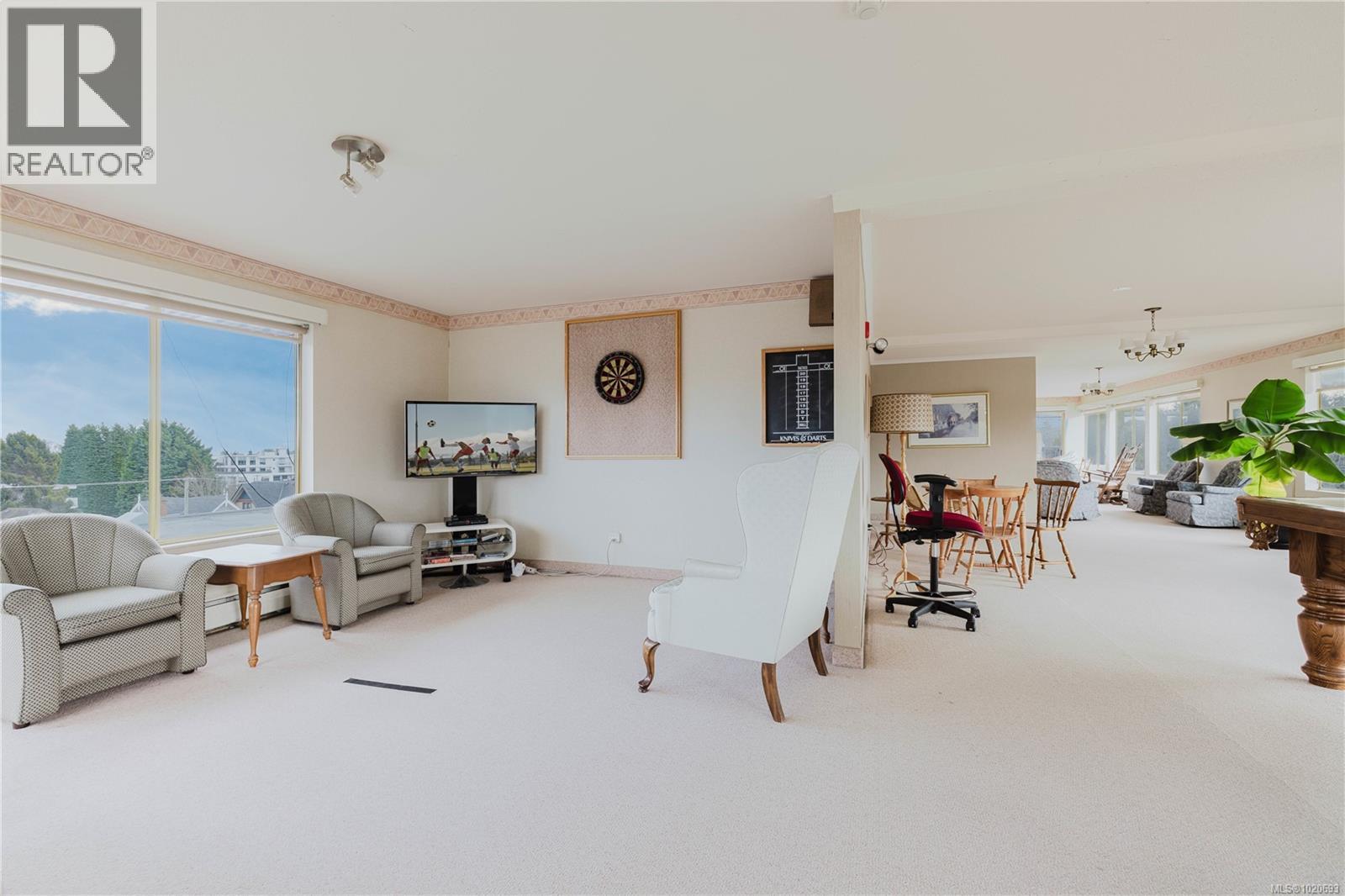 209 964 Heywood Ave, Victoria