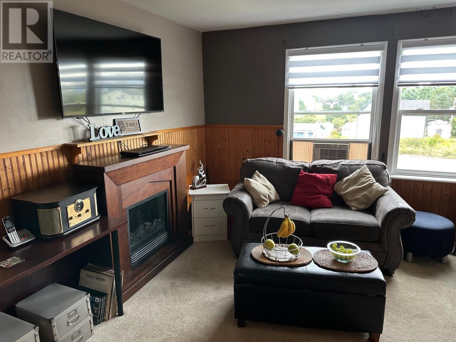 Property 13 of 30 of 51 Centennial Street