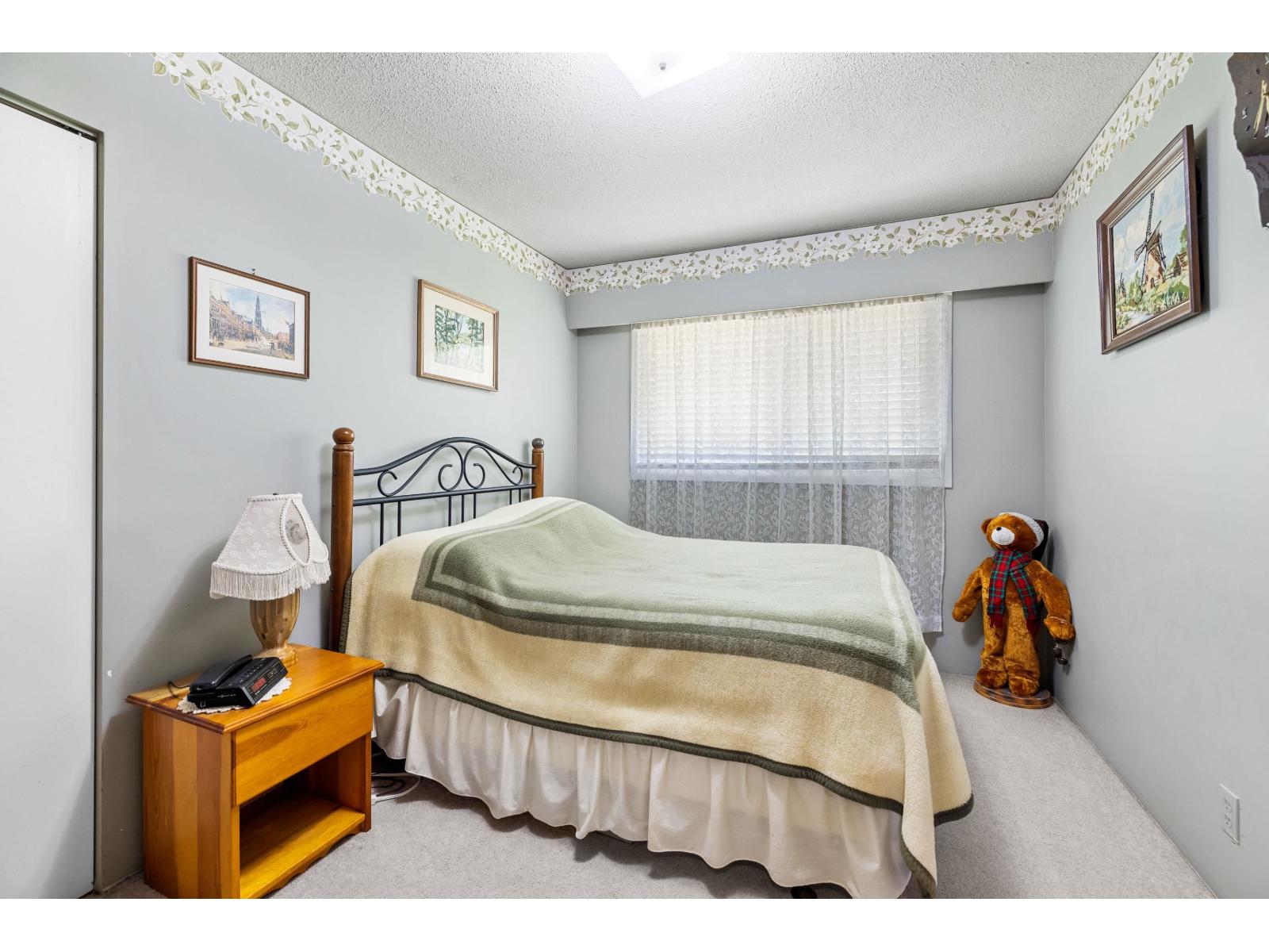 23745 40 AVENUE, Langley