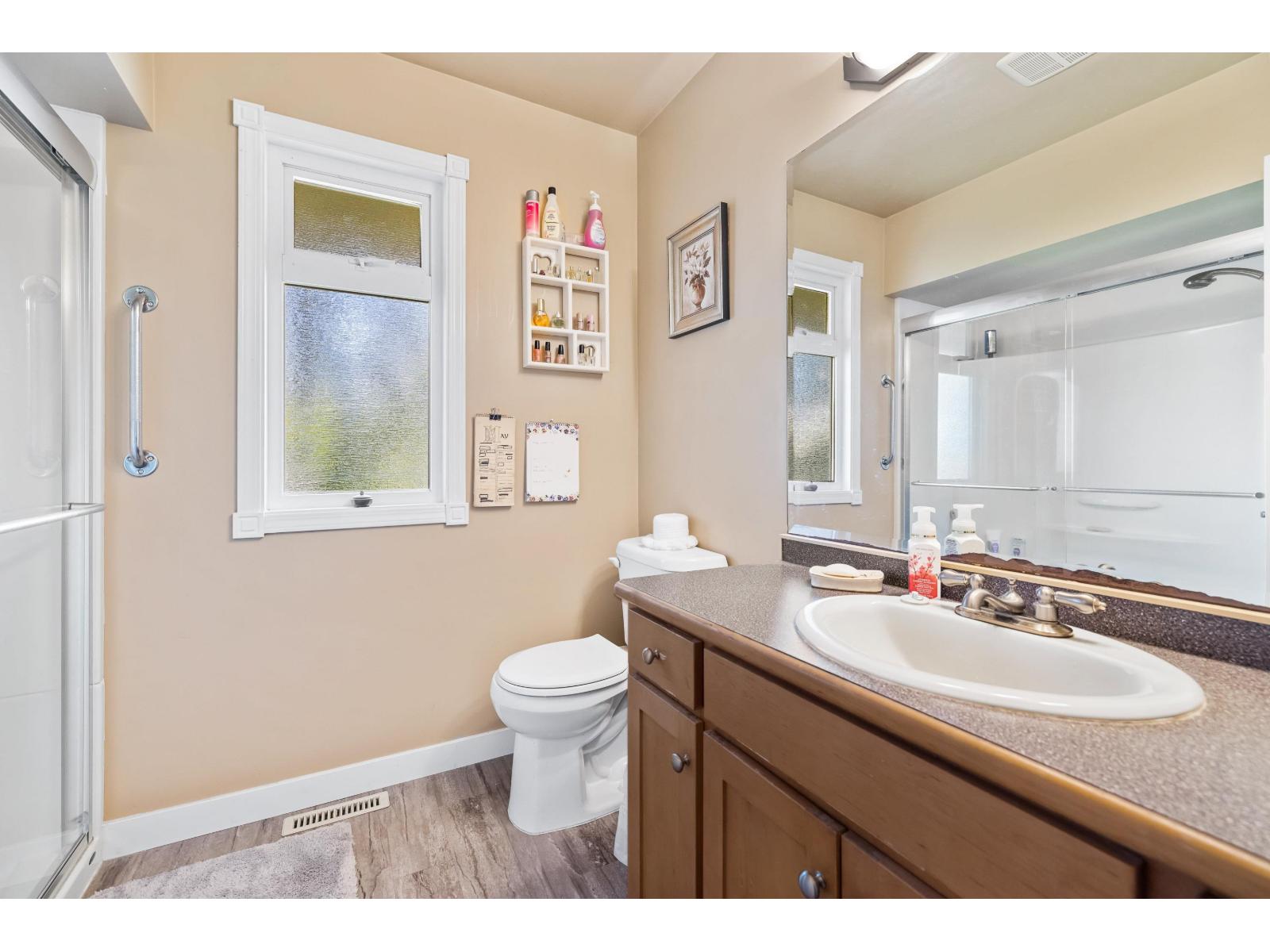 23745 40 AVENUE, Langley