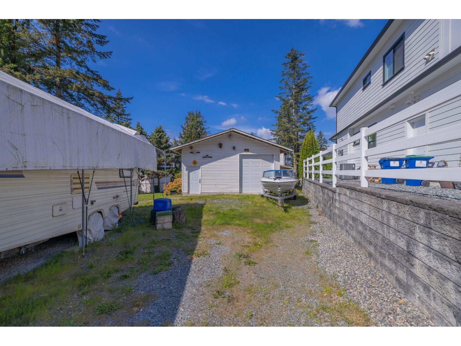 23745 40 AVENUE, Langley