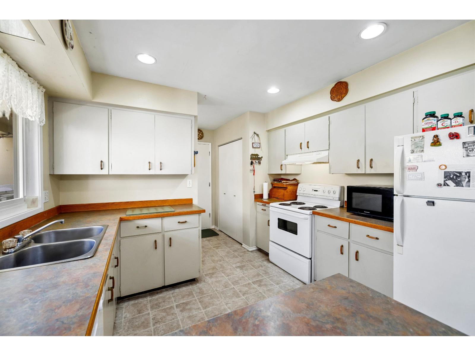 23745 40 AVENUE, Langley