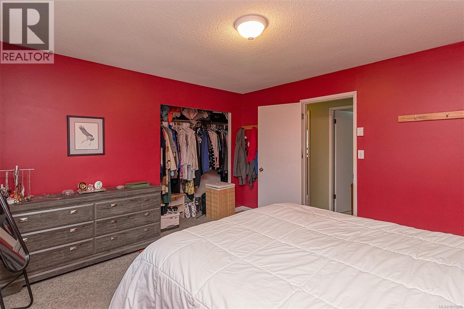 1135 McDonald Cres, Nanaimo