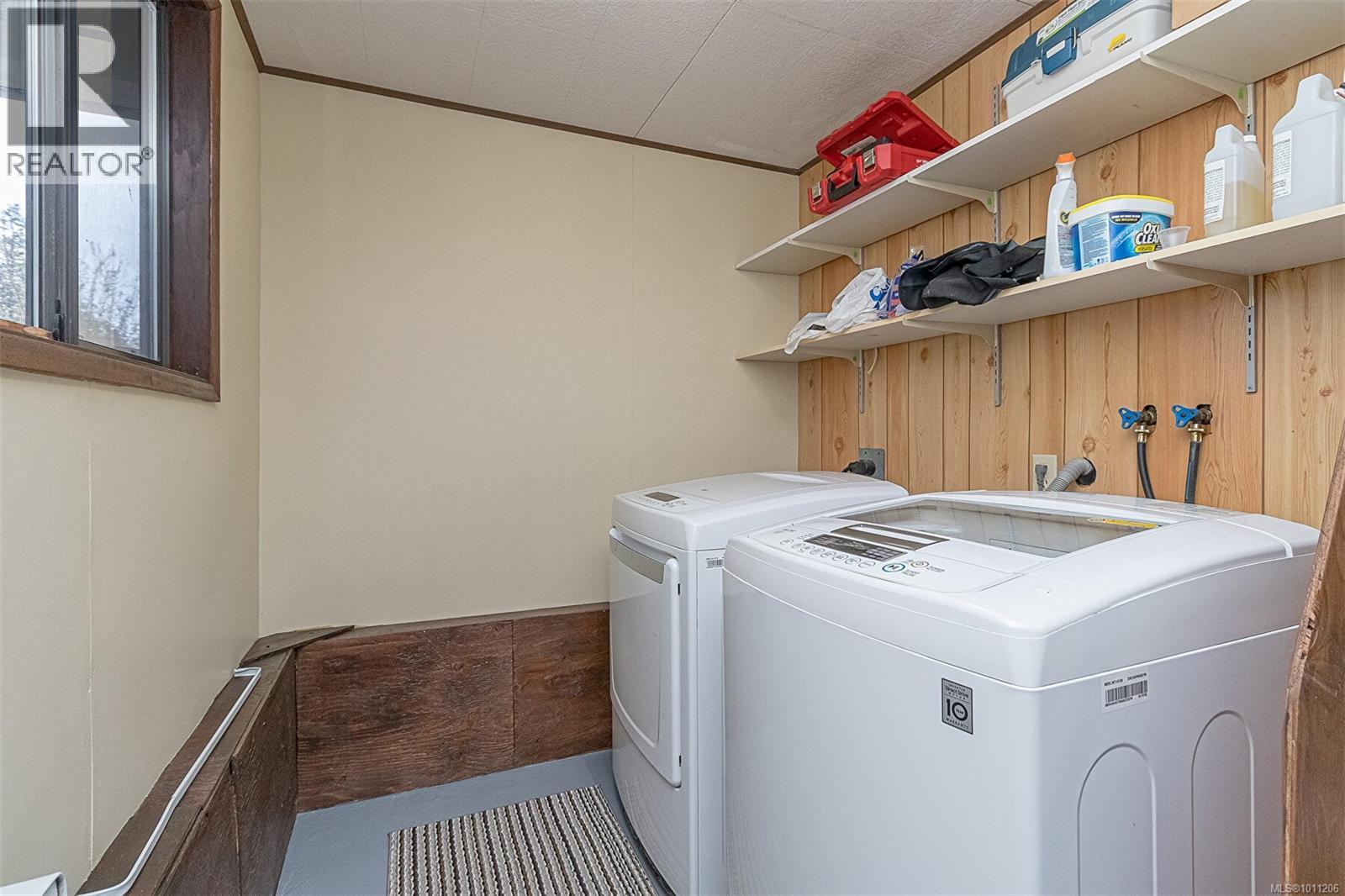 1135 McDonald Cres, Nanaimo