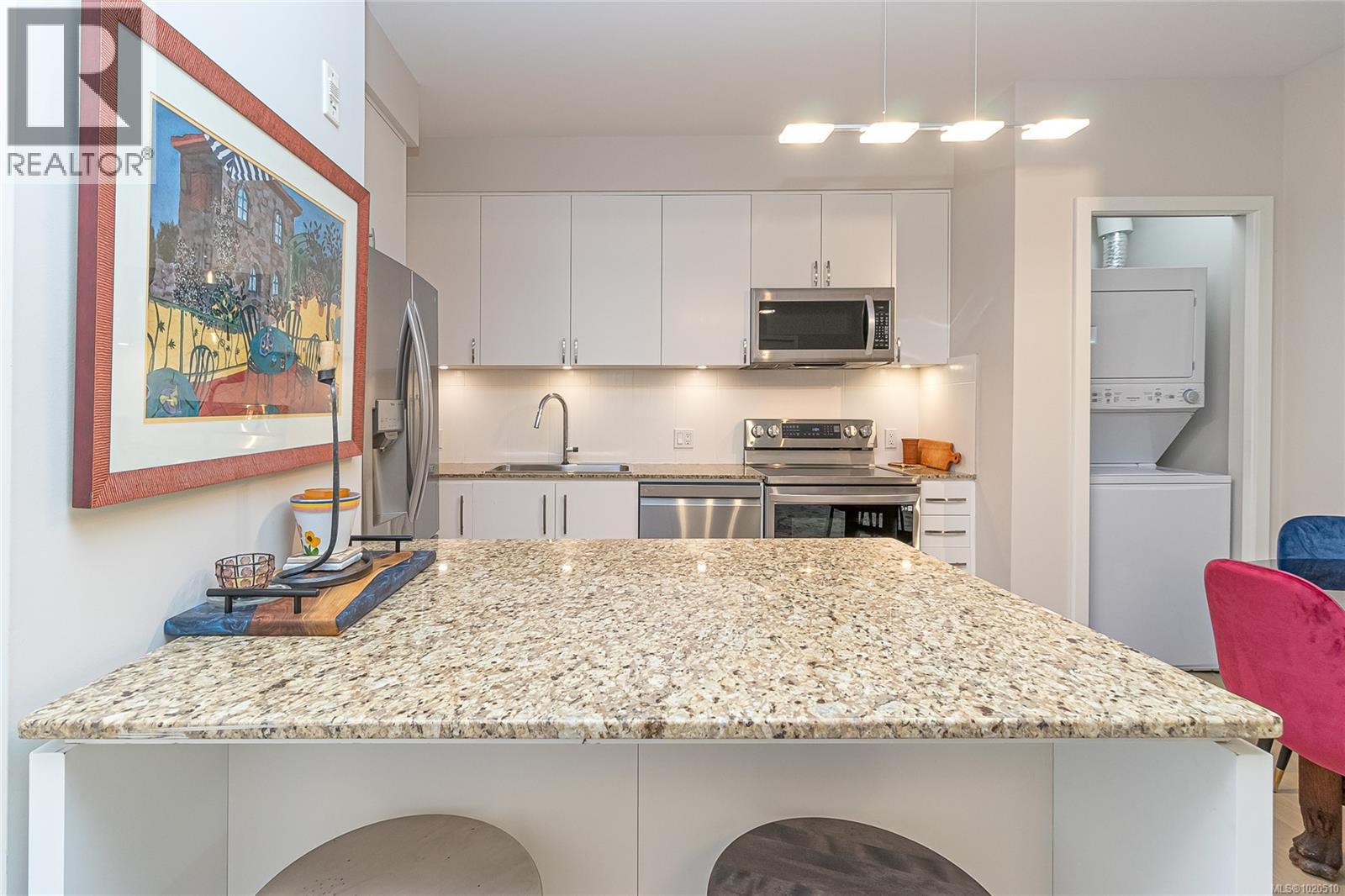 216 1375 Bear Mountain Pkwy, Langford